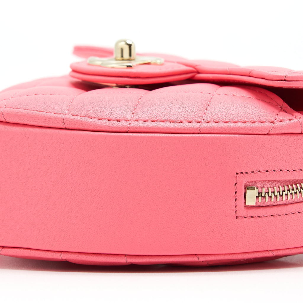 chanel-22s-small-heart-bag-lambskin-pink-lghw