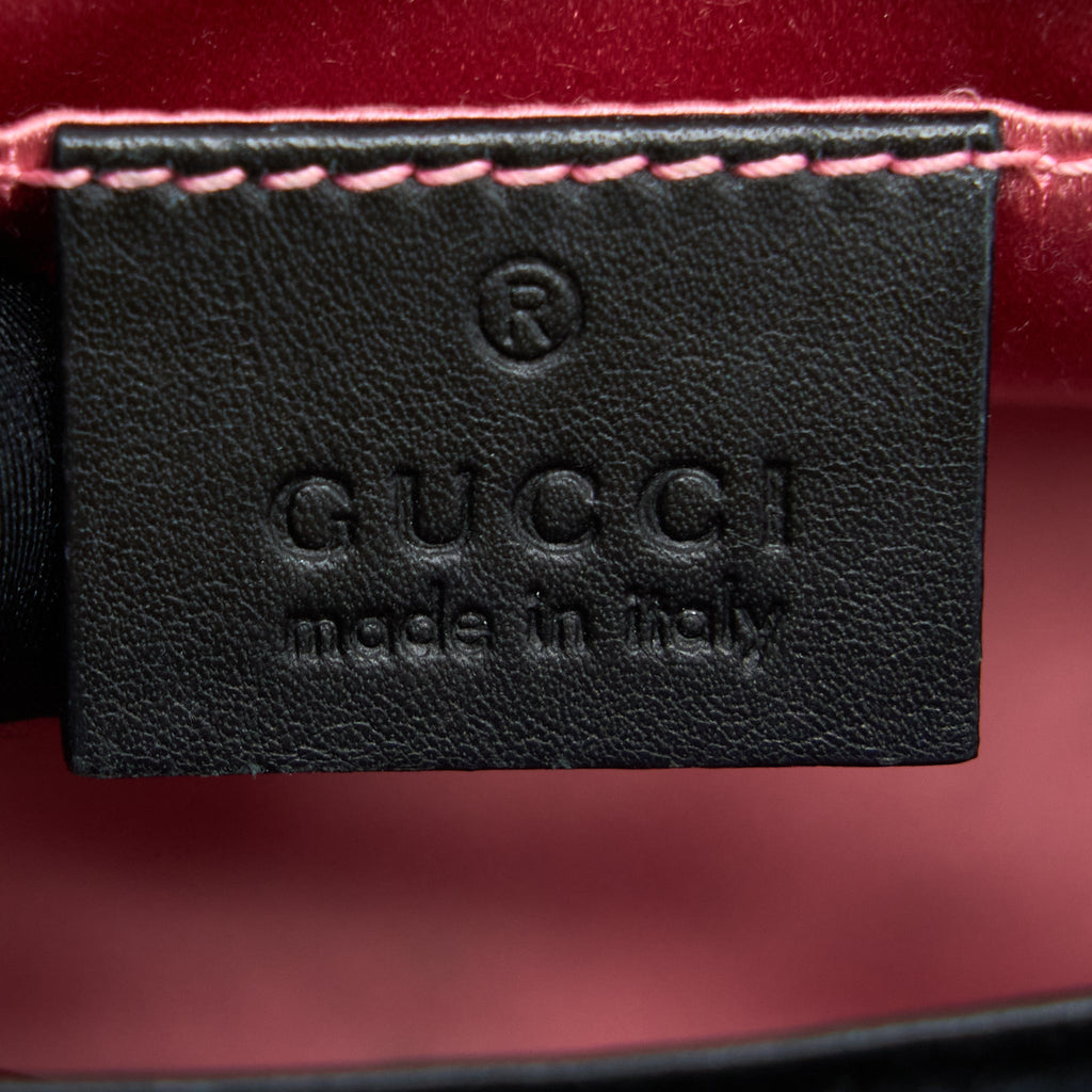 gucci-mini-marmont-velvet-black-ghw