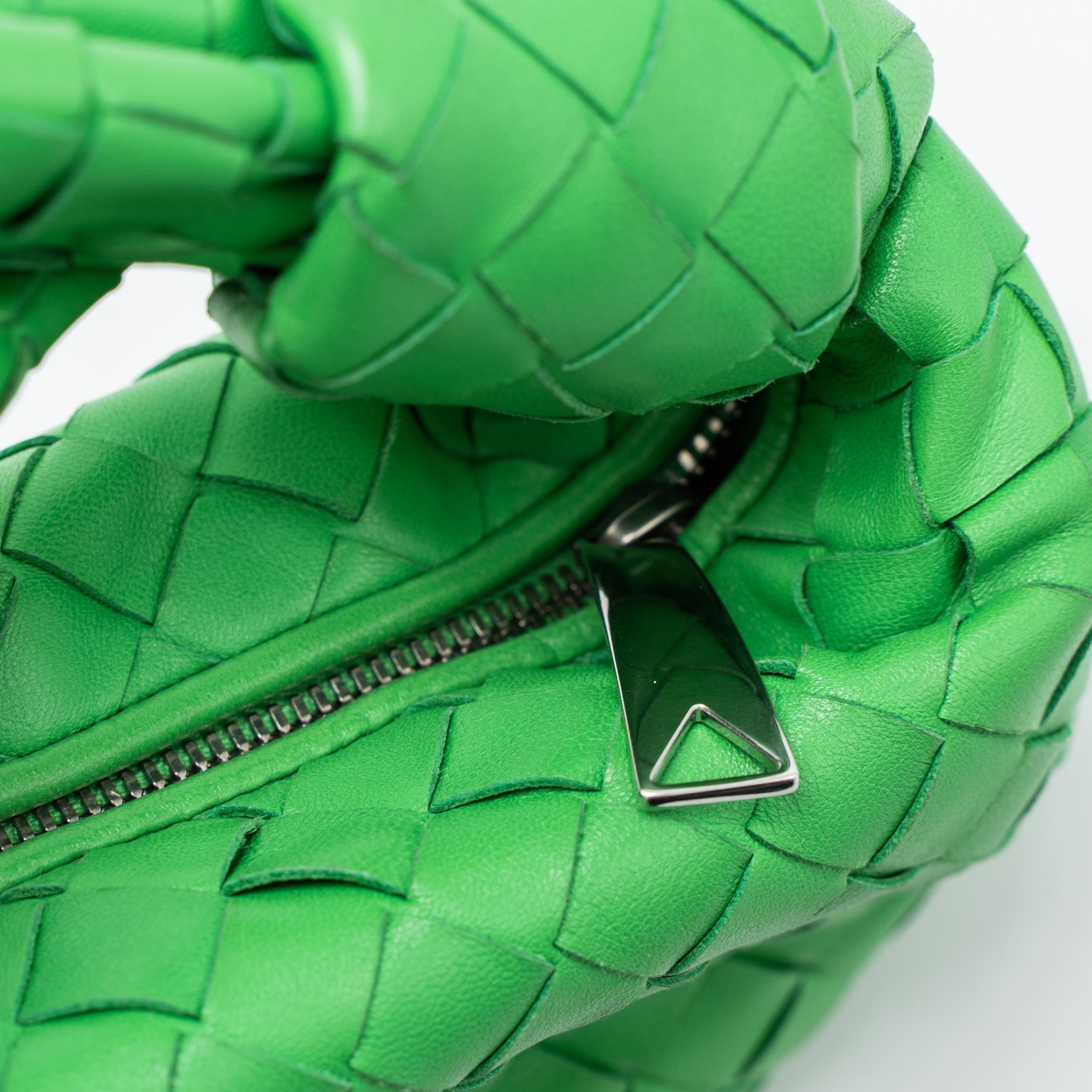 bottega-veneta-mini-jodie-lambskin-green-shw