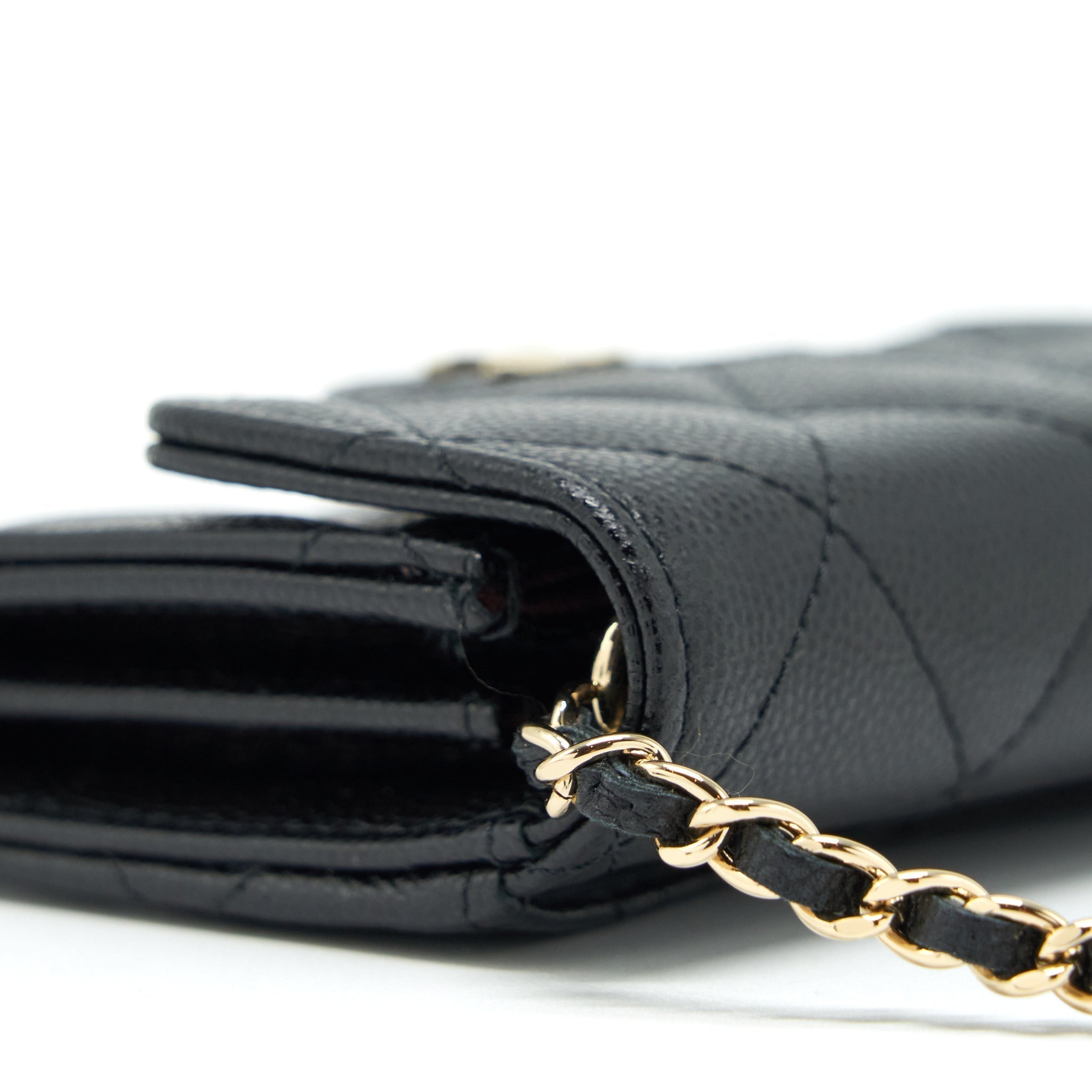 chanel-22p-card-holder-with-chains-caviar-black-lghw