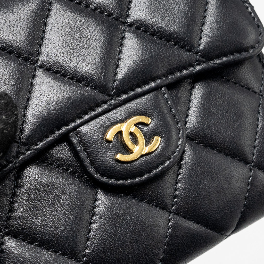 chanel-classic-compact-wallet-lambskin-black-ghw