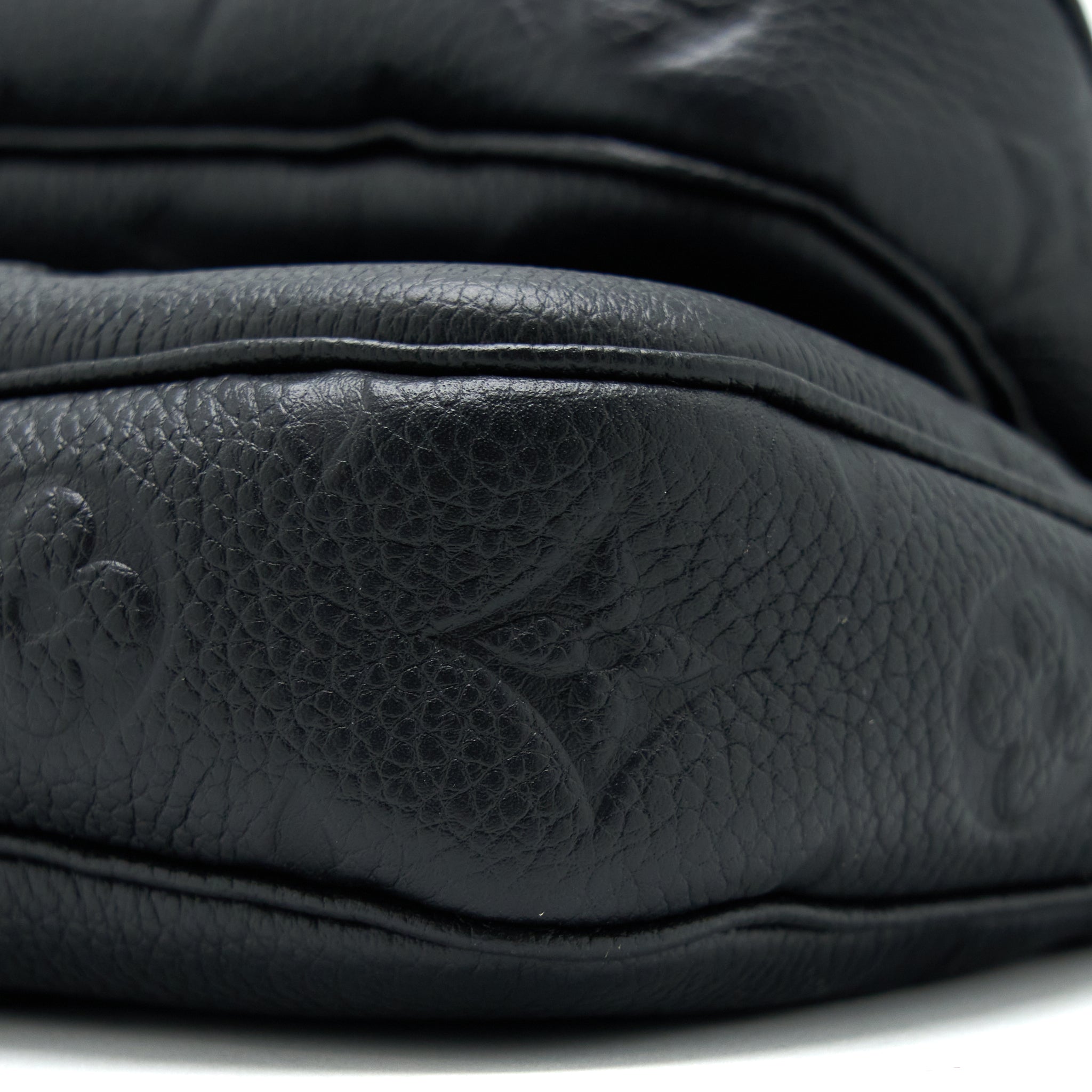 louis-vuitton-multi-pochette-accessories-monogram-empriented-black-ghw