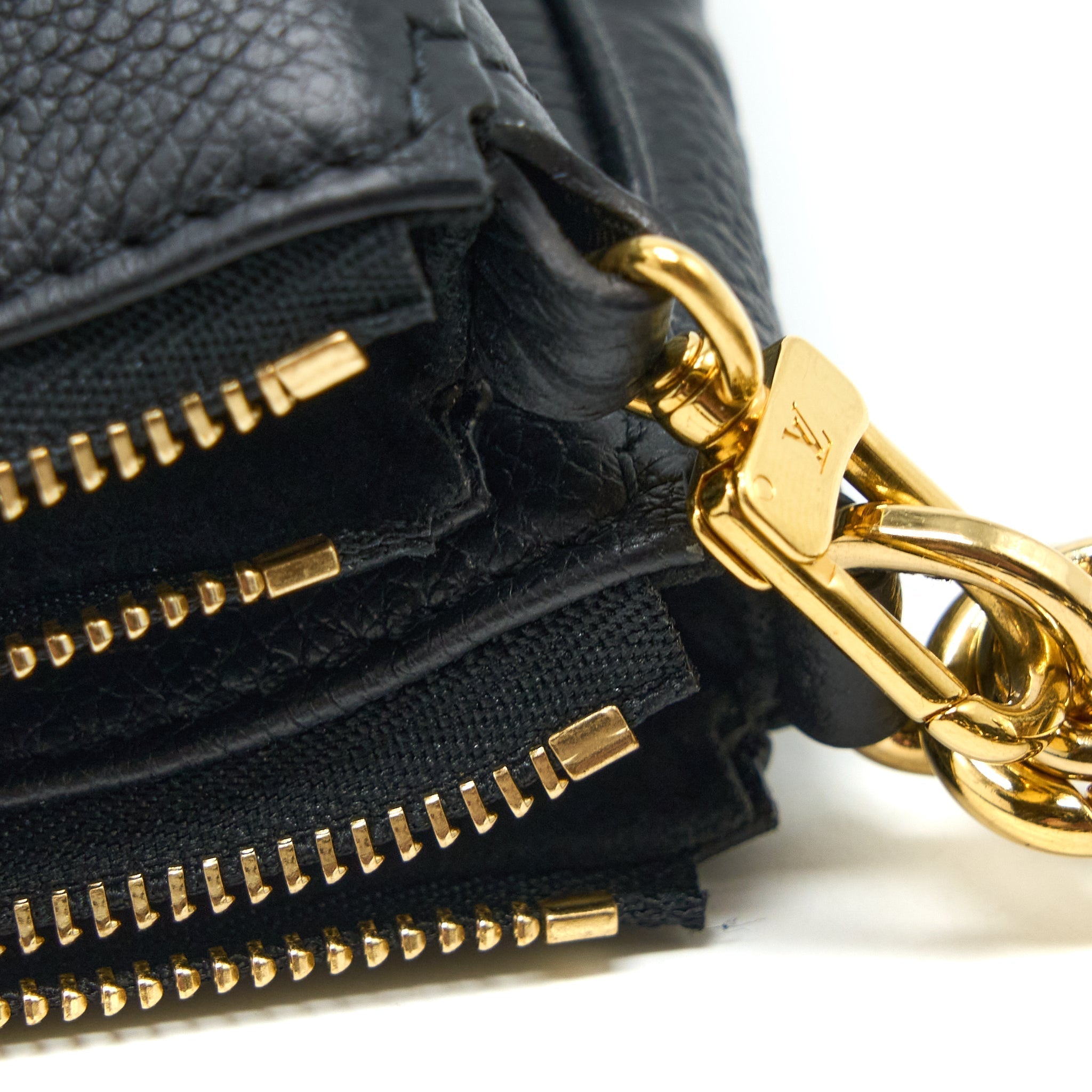 louis-vuitton-multi-pochette-accessories-monogram-empriented-black-ghw