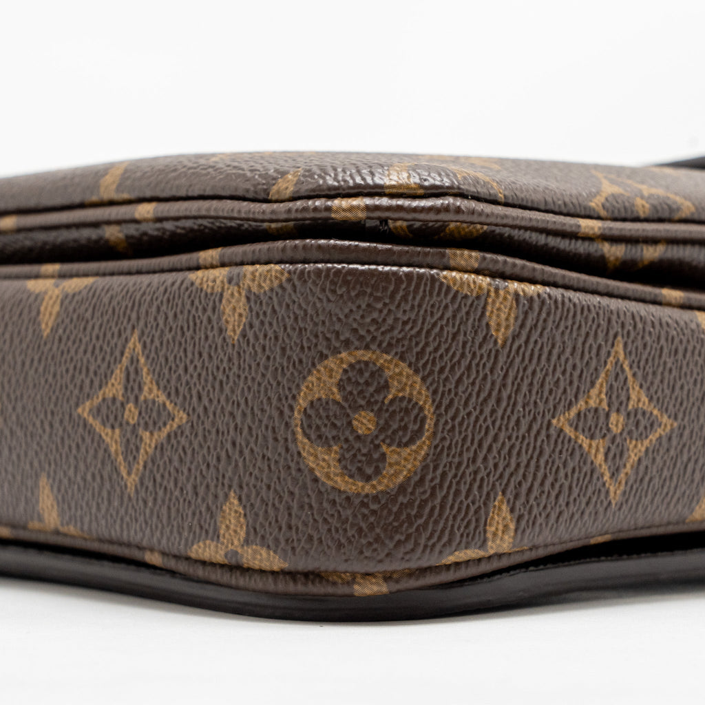 louis-vuitton-pochette-metis-monogram-canvas-ghw-36