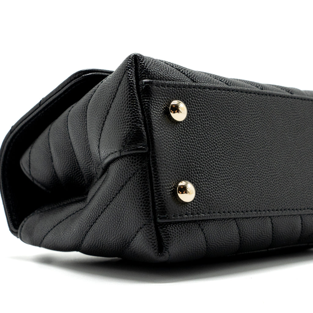 chanel-small-coco-handle-chevron-caviar-black-lghw