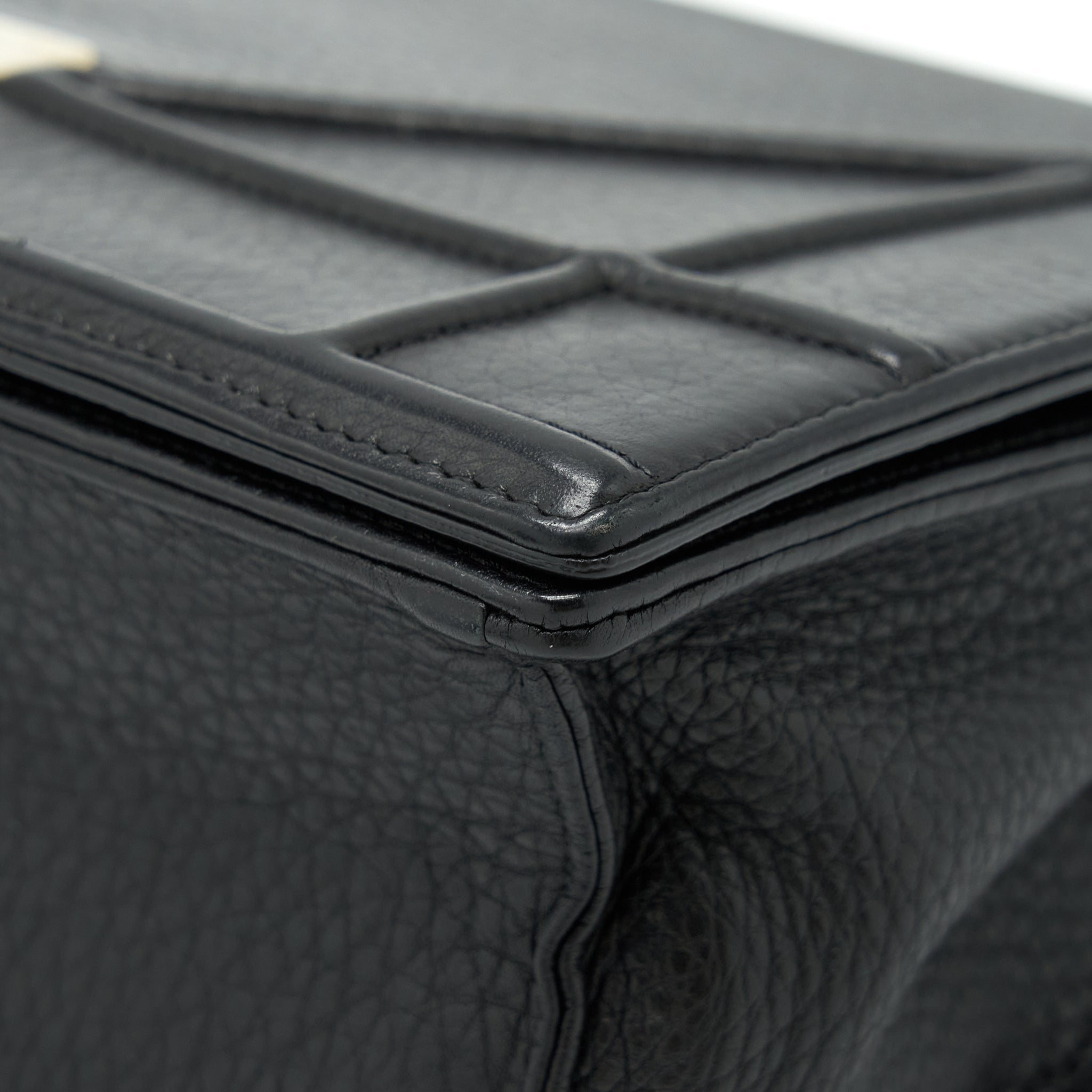 dior-medium-diorama-black-ghw