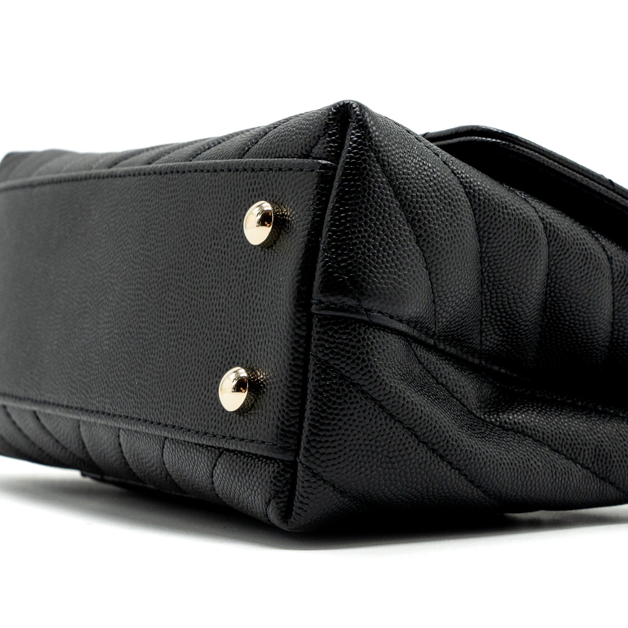 chanel-small-coco-handle-chevron-caviar-black-lghw