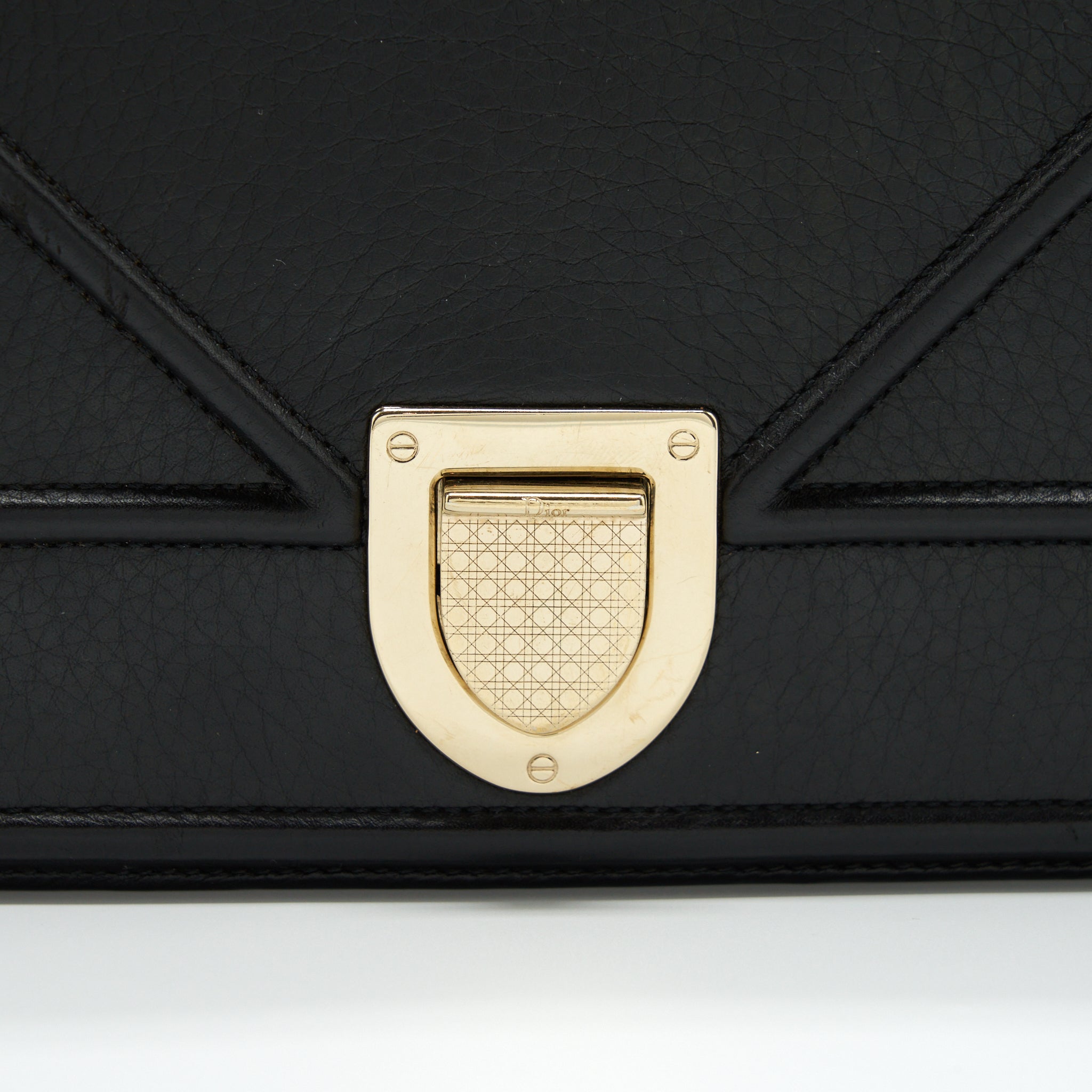dior-medium-diorama-black-ghw