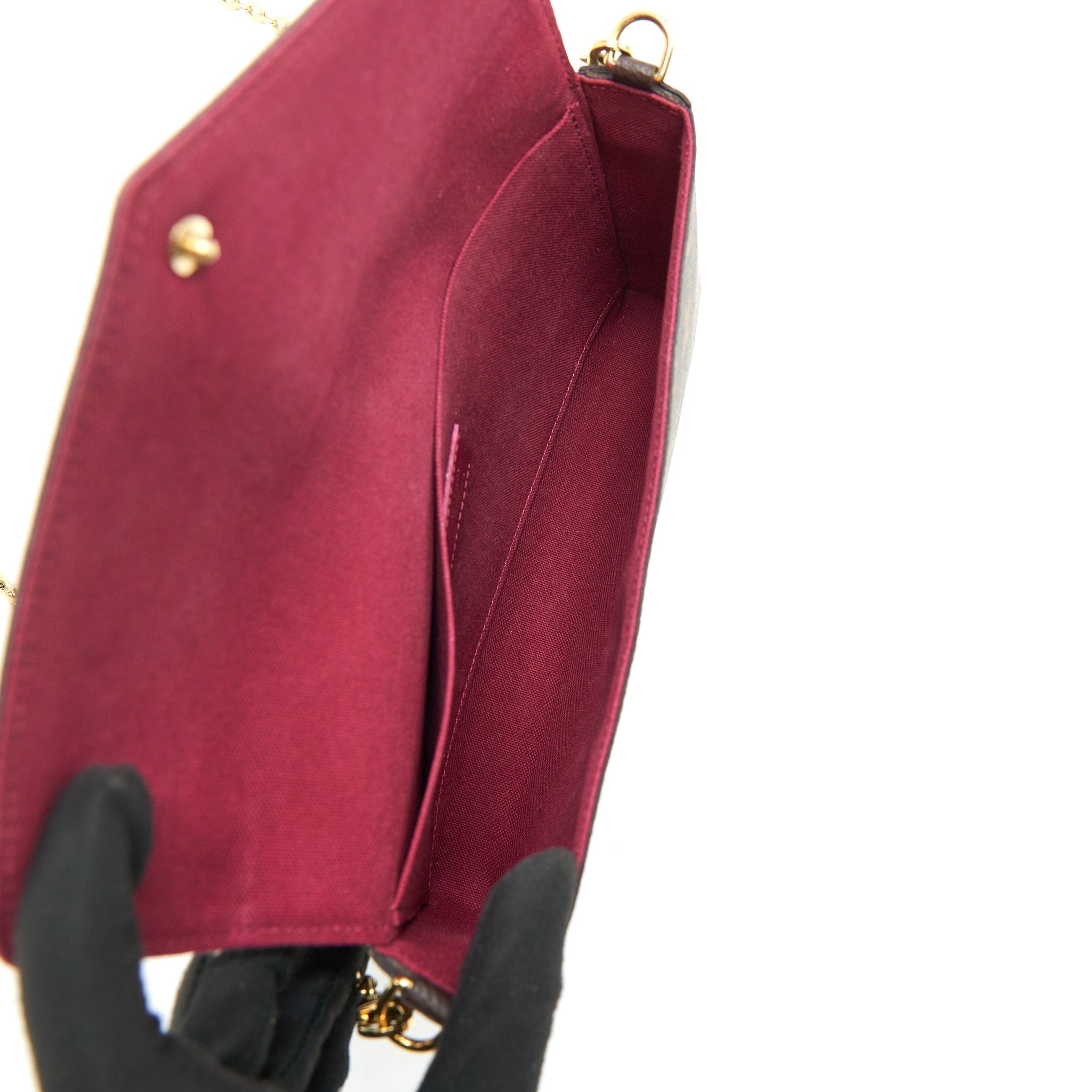 louis-vuitton-felicie-pochette-zipped-pocket-lost