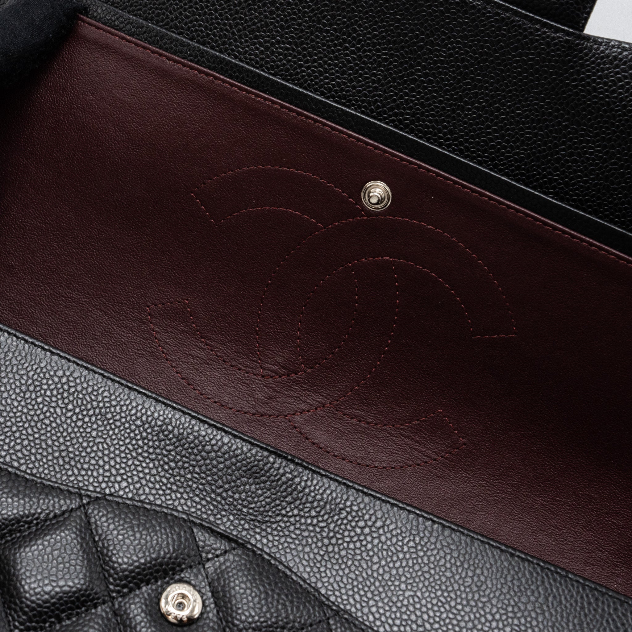 chanel-classic-double-flap-jumbo-caviar-black-shw