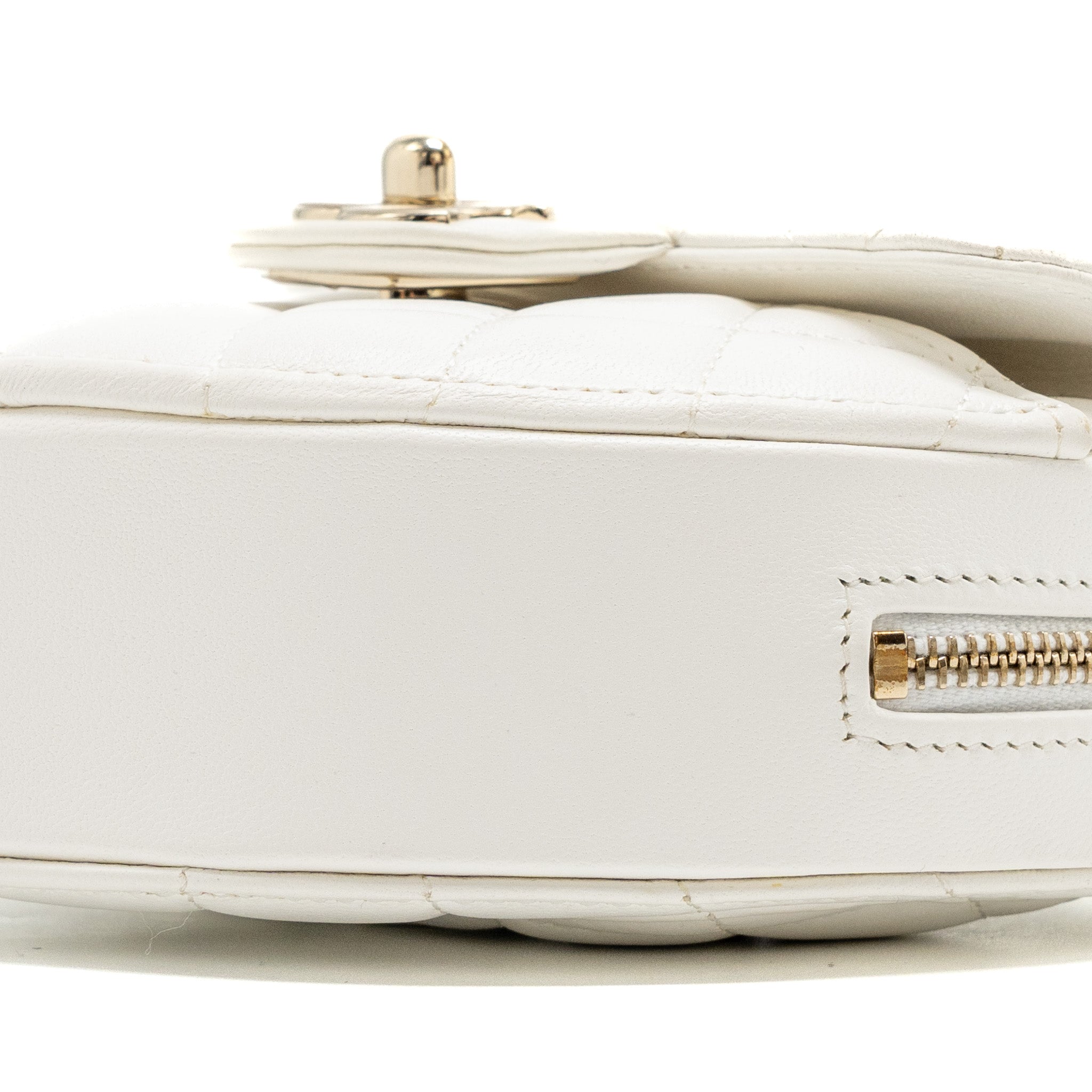 chanel-22s-small-heart-bag-lambskin-white-lghw-2