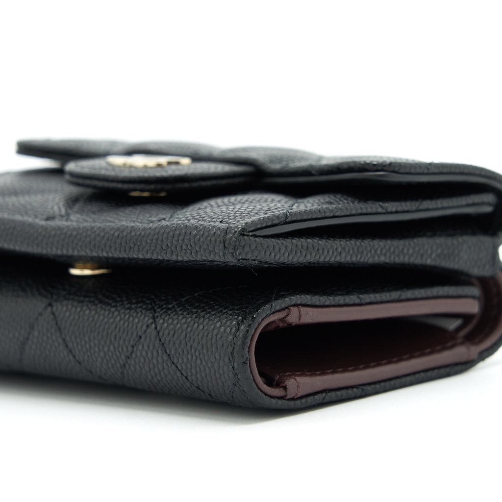 chanel-small-compact-wallet-caviar-black-lghw-1