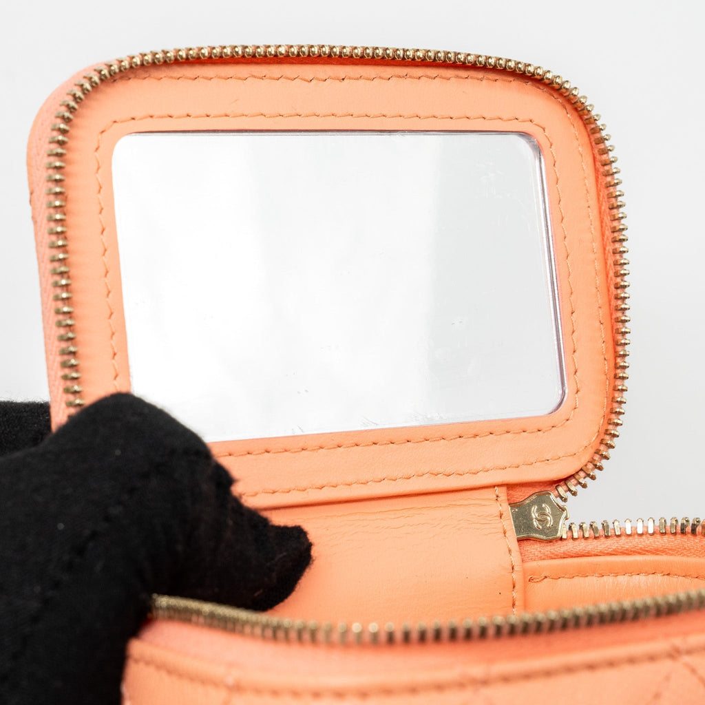 chanel-mini-vanity-with-chains-caviar-orange-pink-lghwmicrochip
