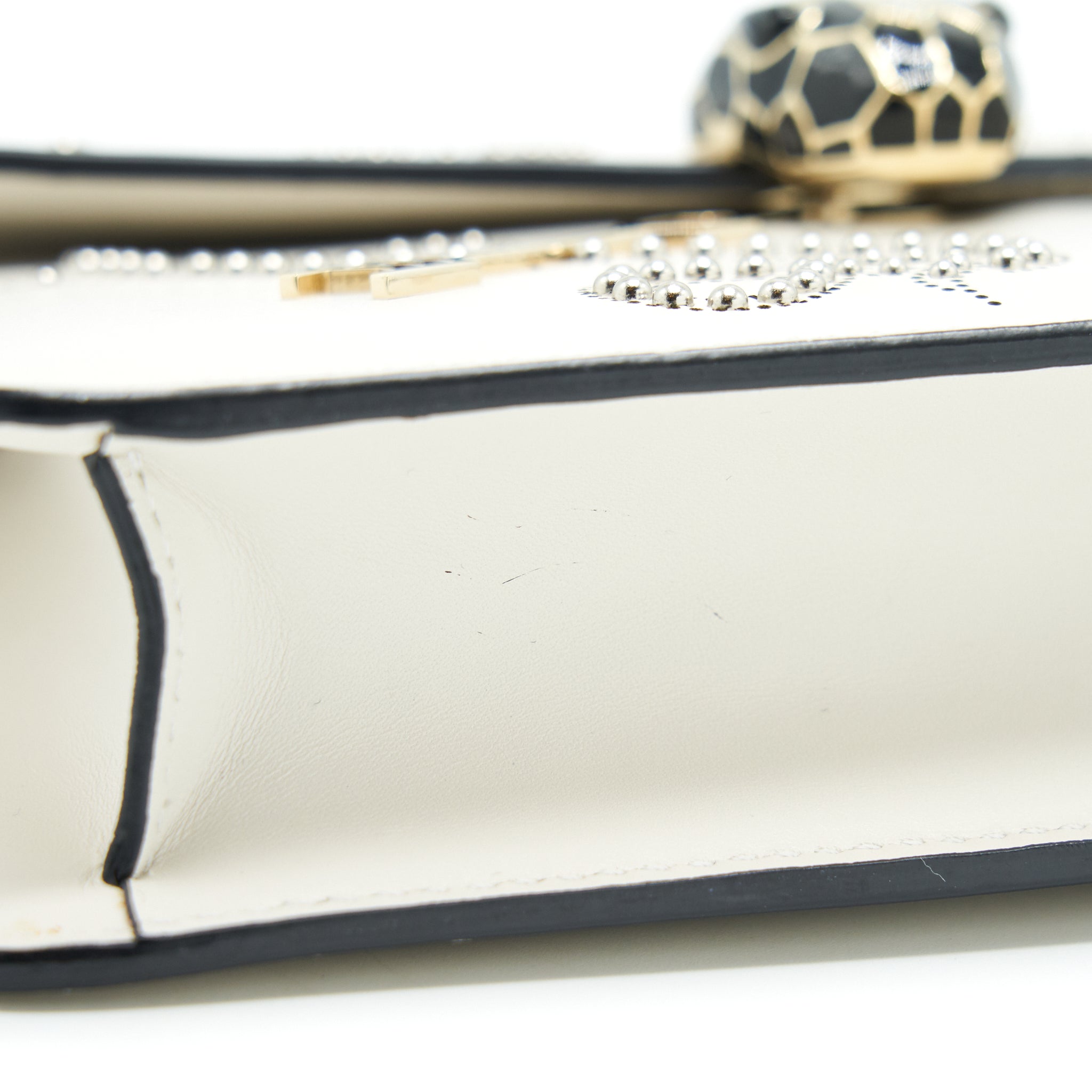 bvlgari-serpenti-forever-crossbody-bag-limited-edition-white