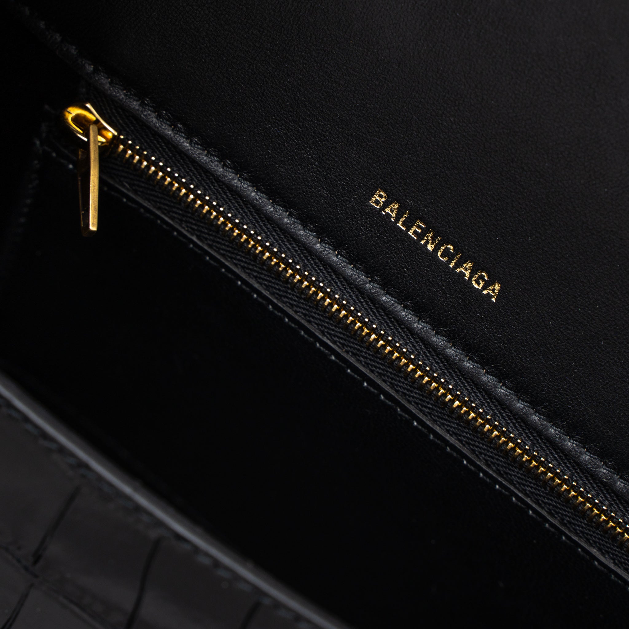 balenciaga-hourglass-small-handbag-croc-embossed-calfskin-black-ghw