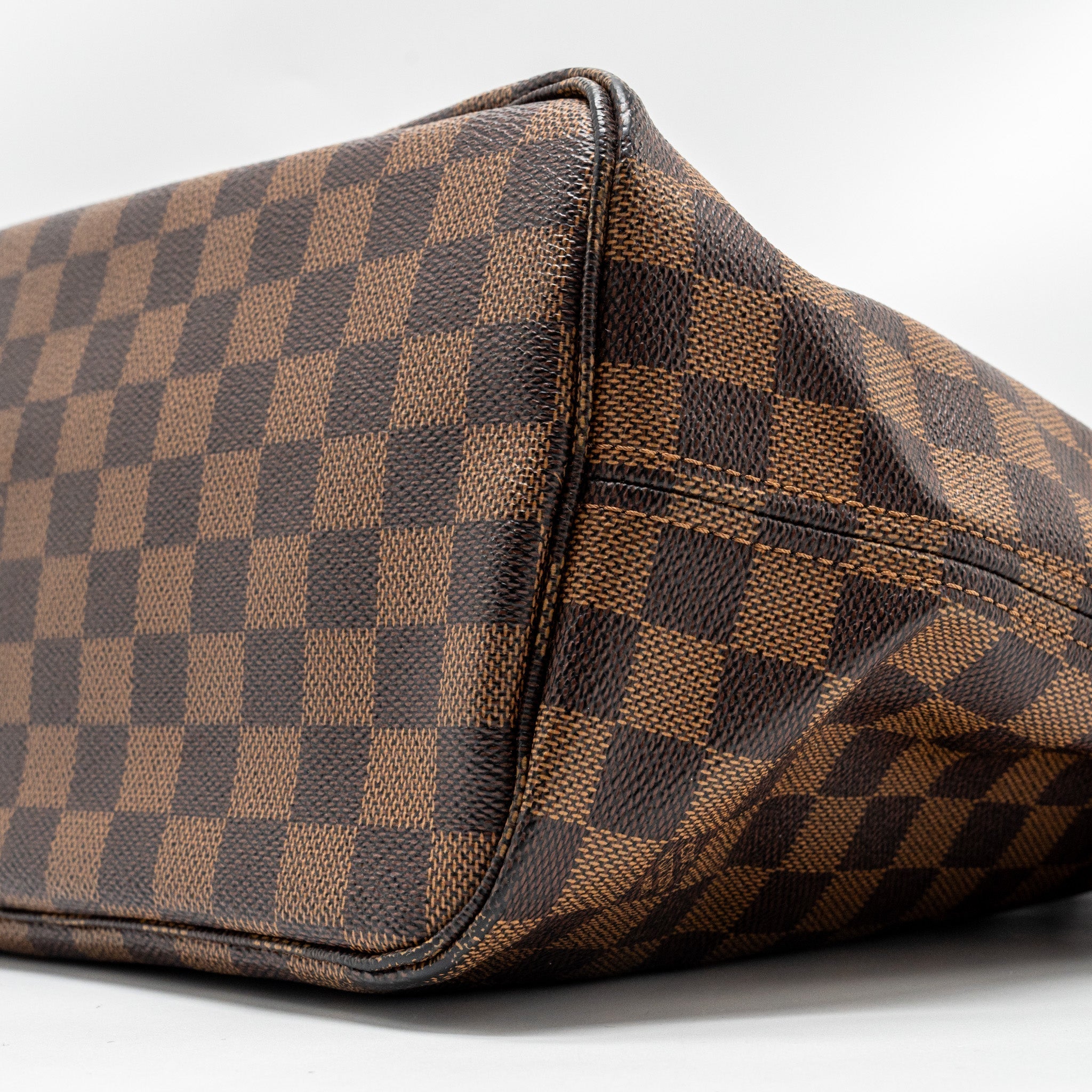 louis-vuitton-neverfull-mm-denier-ebene-ghw