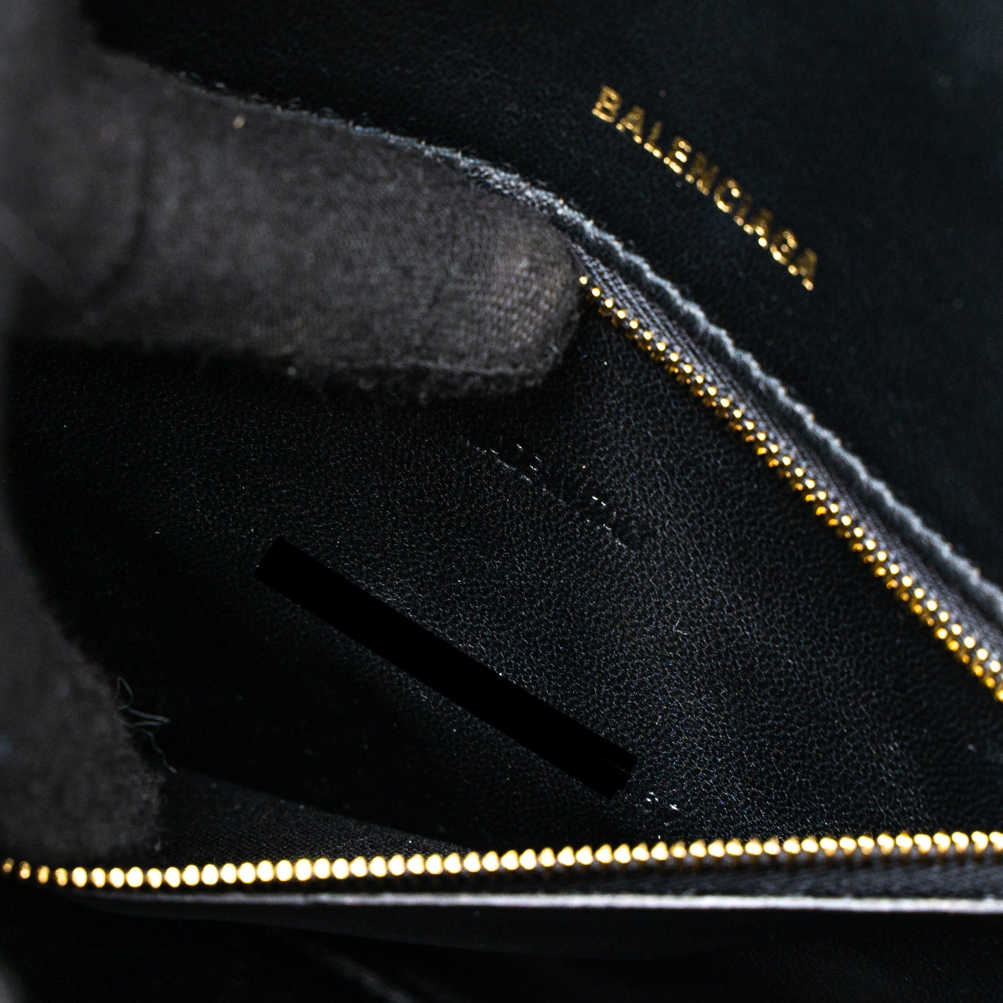 balenciaga-hourglass-small-handbag-croc-embossed-calfskin-black-ghw
