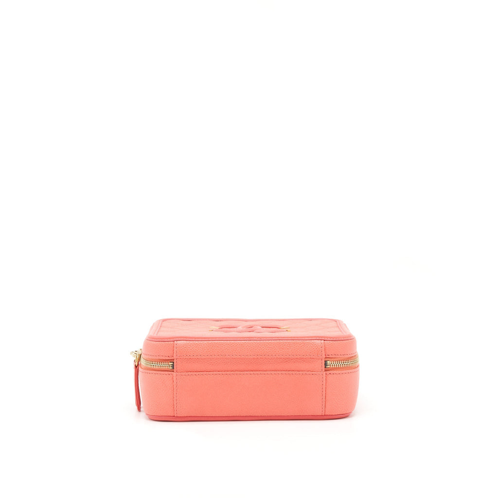 chanel-vanity-case-mediumcaviar-pink-ruthenium-ghw