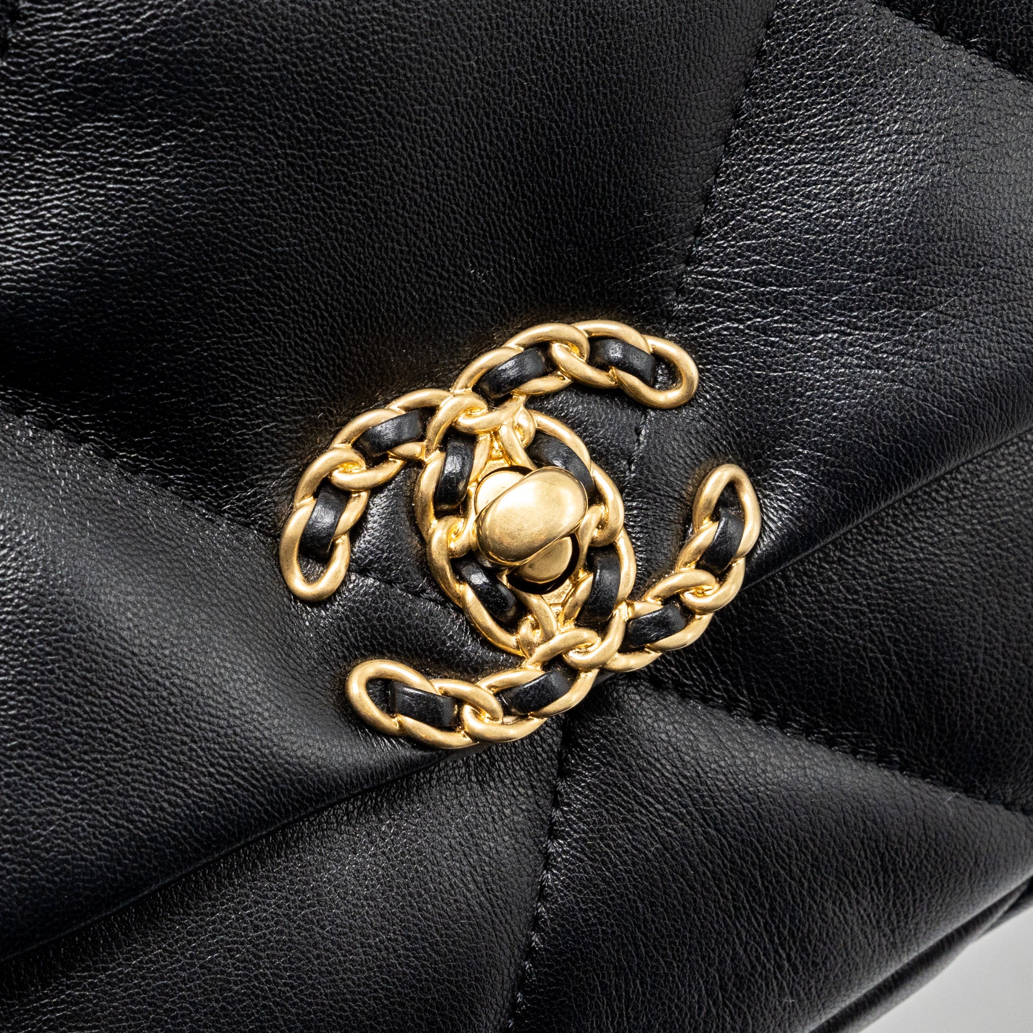 chanel-small-19-bag-lambskin-black-multicolour-hardware-microchip-4