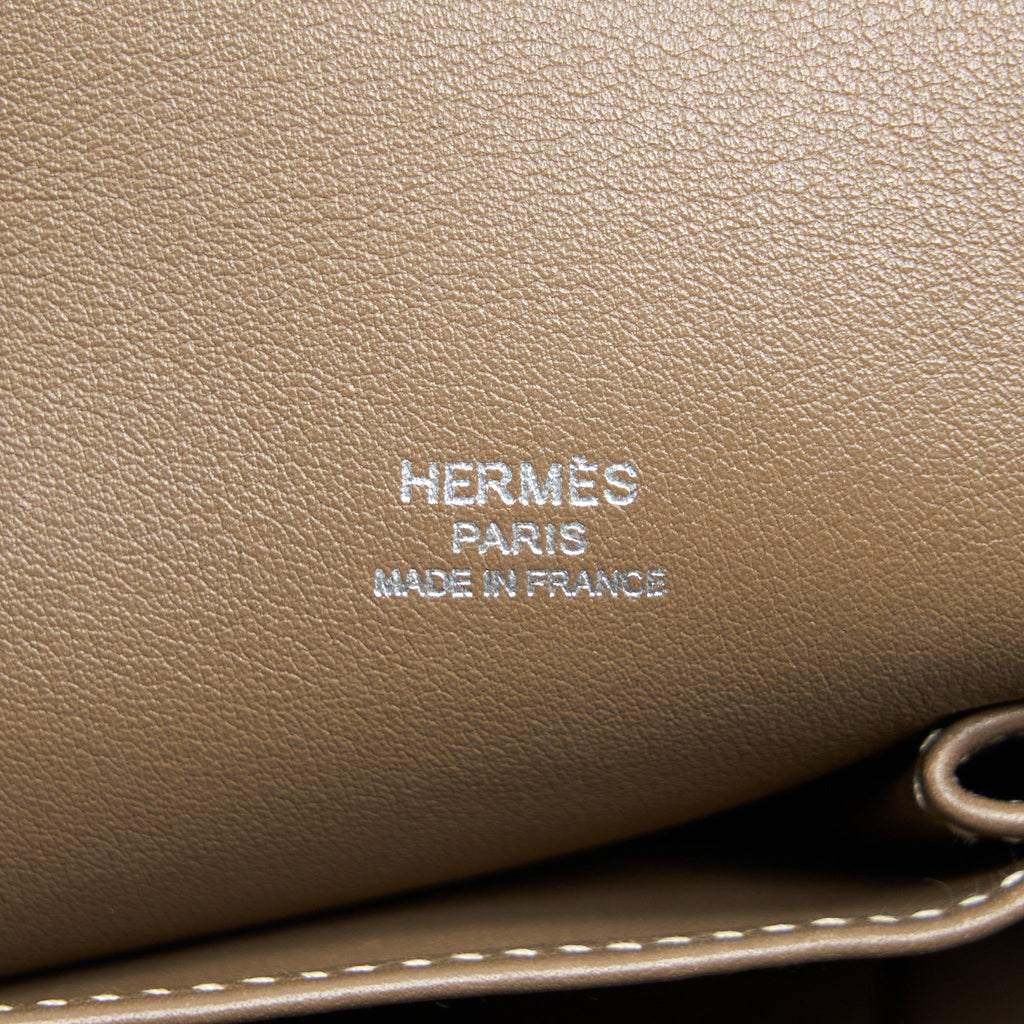 hermes-jypsiere-28-swift-etoupe-shw-stamp-square-p