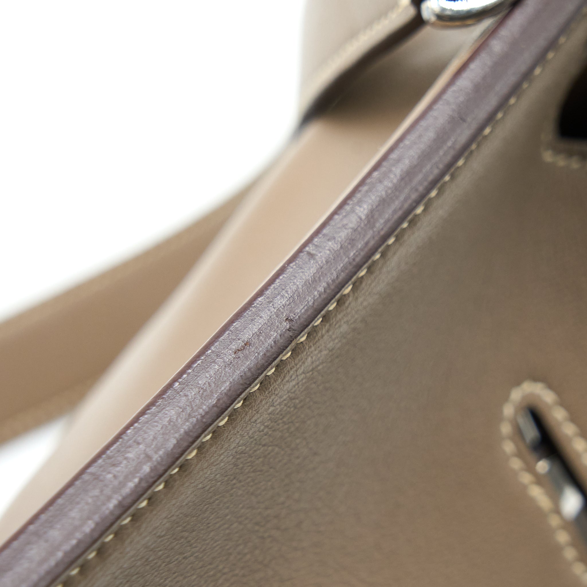 hermes-jypsiere-28-swift-etoupe-shw-stamp-square-p