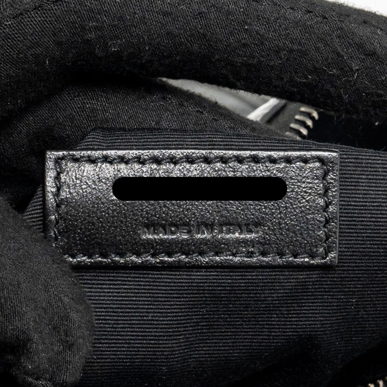 saint-laurent-niki-body-calfskin-black-shw