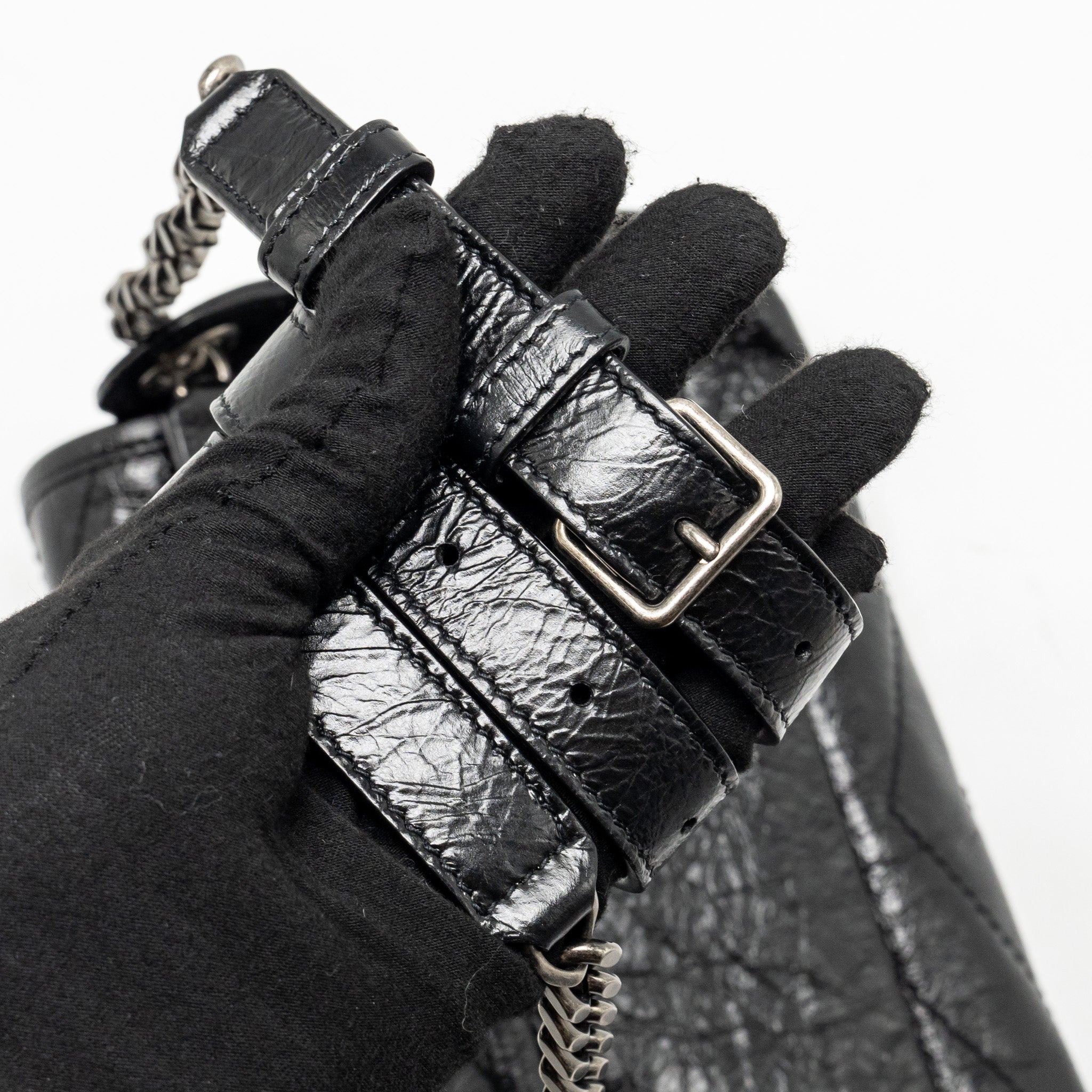 saint-laurent-niki-body-calfskin-black-shw