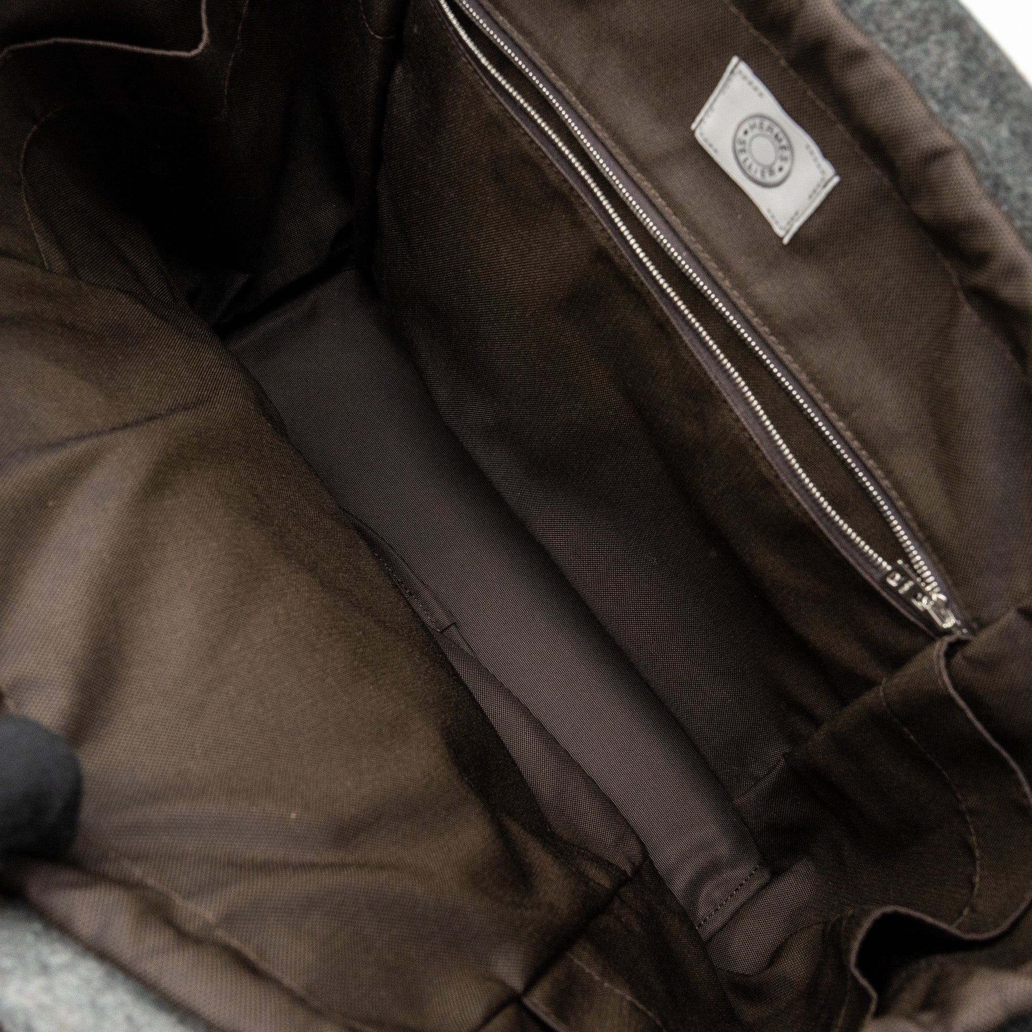 hermes-the-grooming-bag-wool-acier-shw