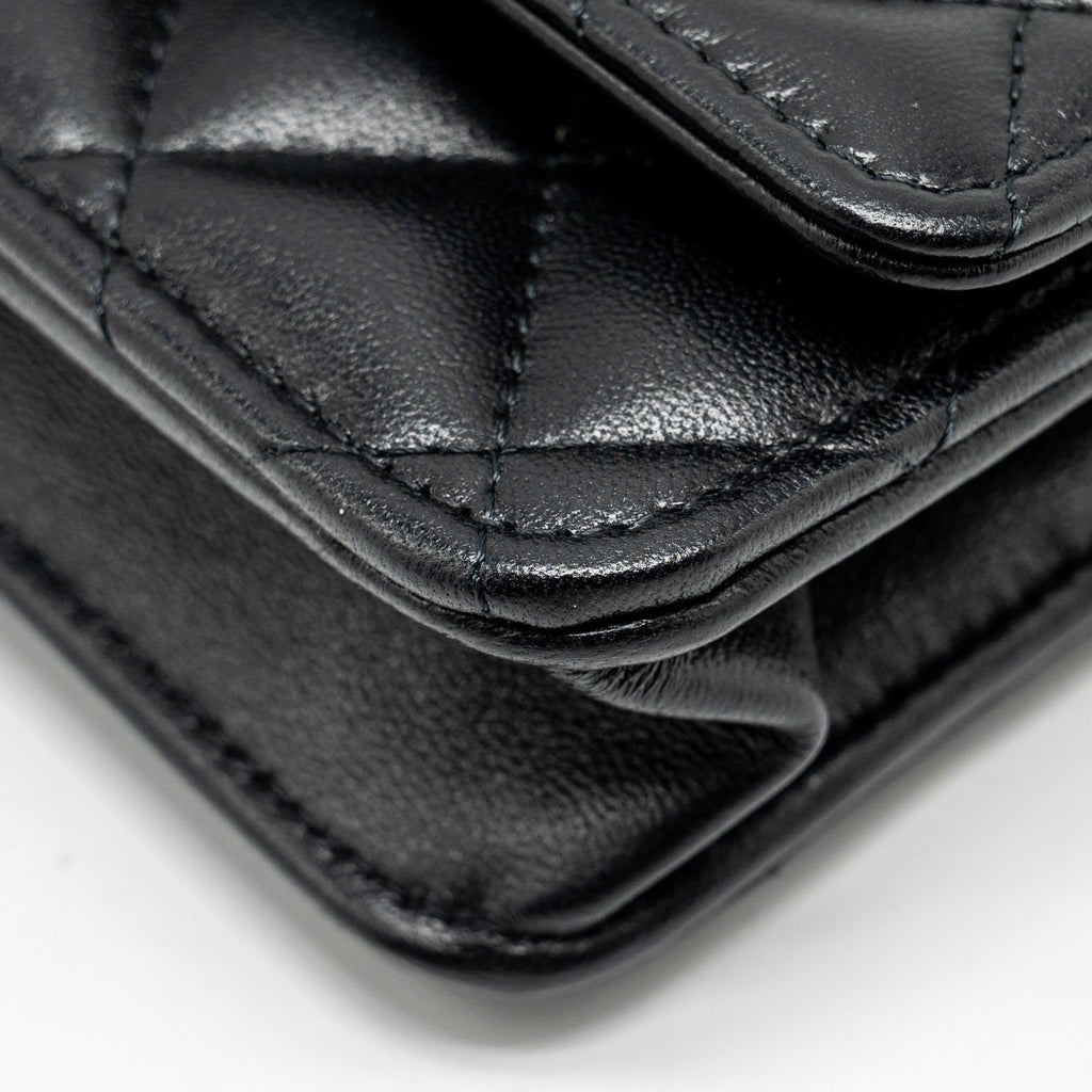 chanel-letter-logo-top-handle-wallet-on-chain-calfskin-black-ghw-microchip