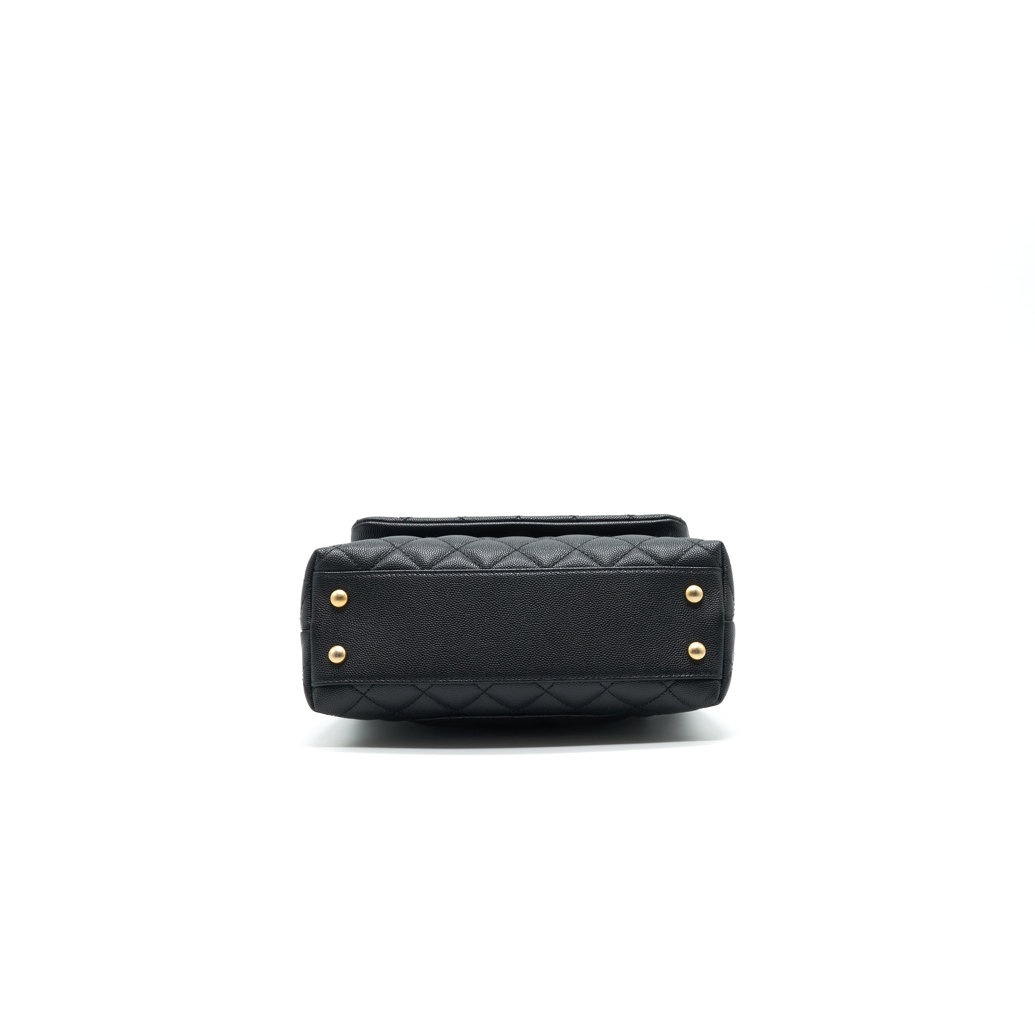 chanel-caviar-quilted-mini-coco-handle-flap-bag