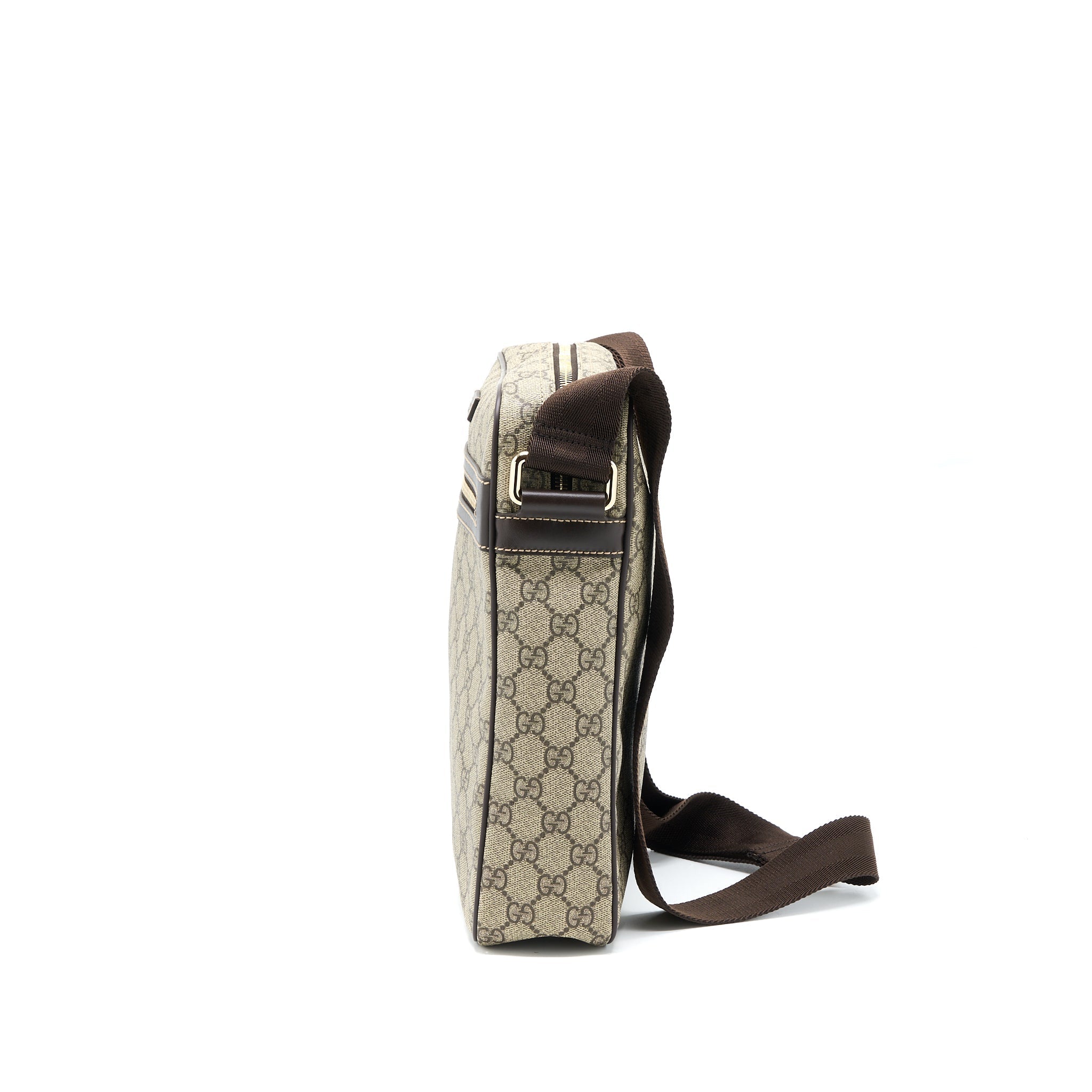 gucci-messenger-bag-gg-supreme-canvas-ghw