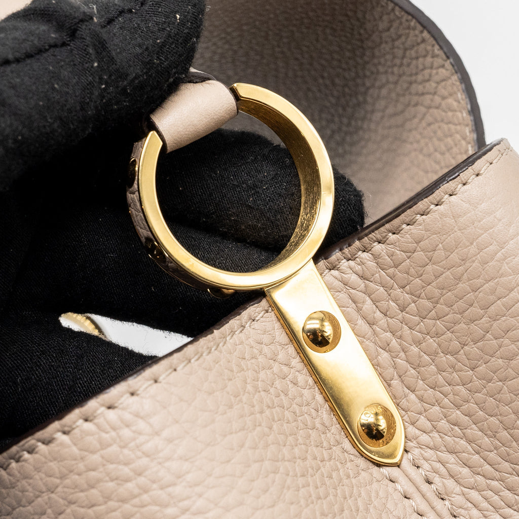 louis-vuitton-capucines-bb-taurillon-leather-galet-ghw