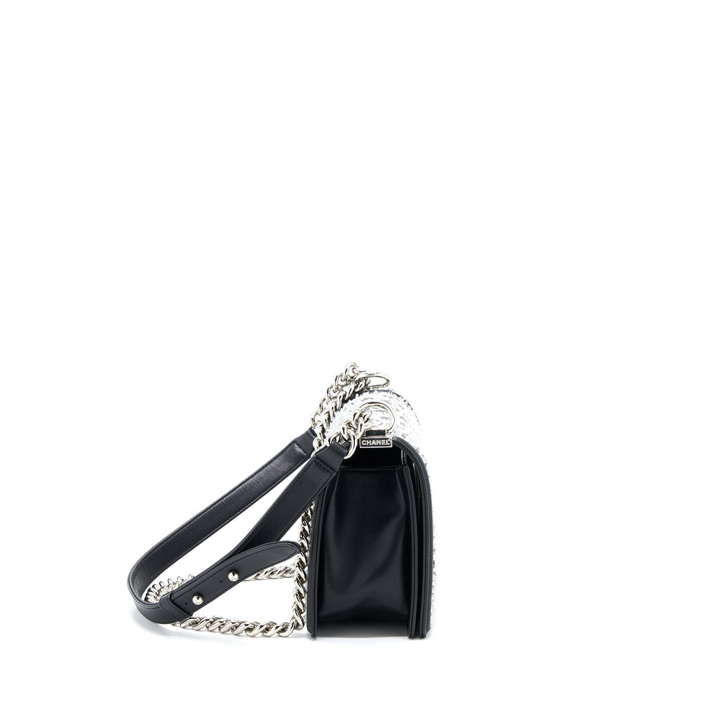 chanel-medium-boy-bag-limited-lambskin-black-white-shw