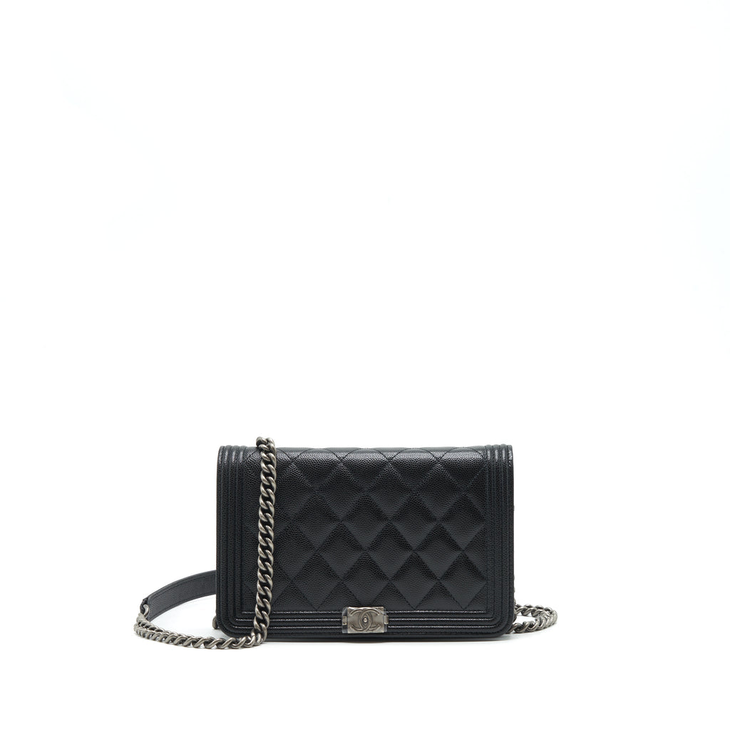 chanel-boy-wallet-on-chain-caviar-black-ruthenium-sliver-hardwaremicrochip