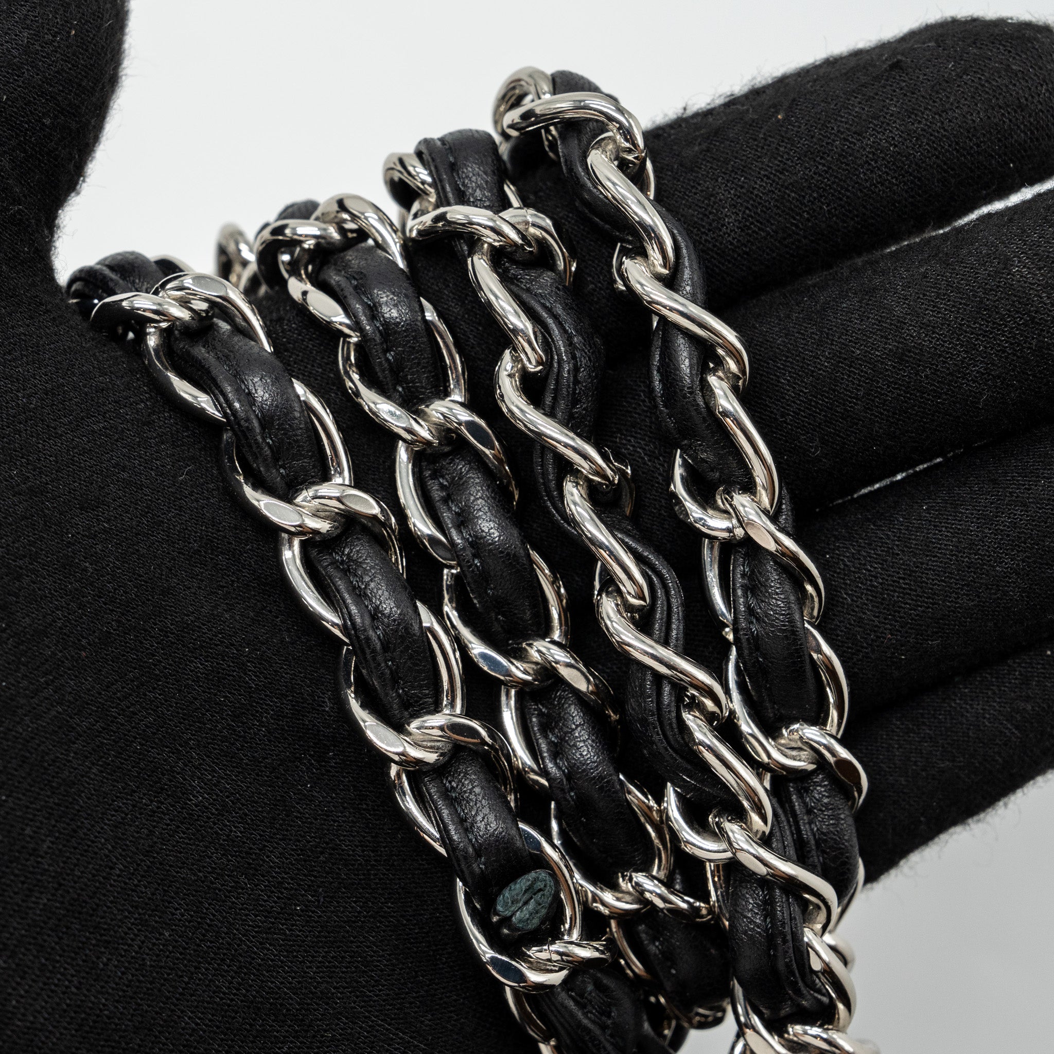 chanel-jumbo-classic-double-flap-bag-lambskin-black-shw