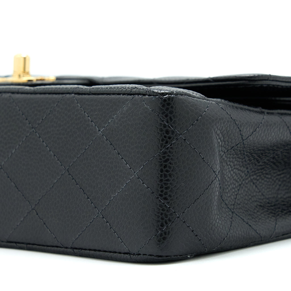 chanel-classic-double-flap-bag-caviar-black-ghw-1