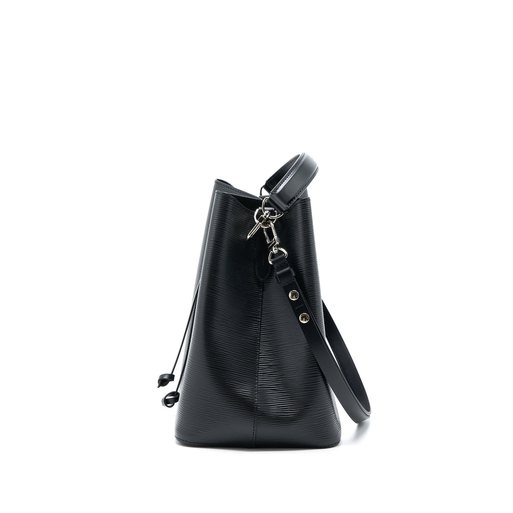louis-vuitton-neonoe-epi-black-shw-1