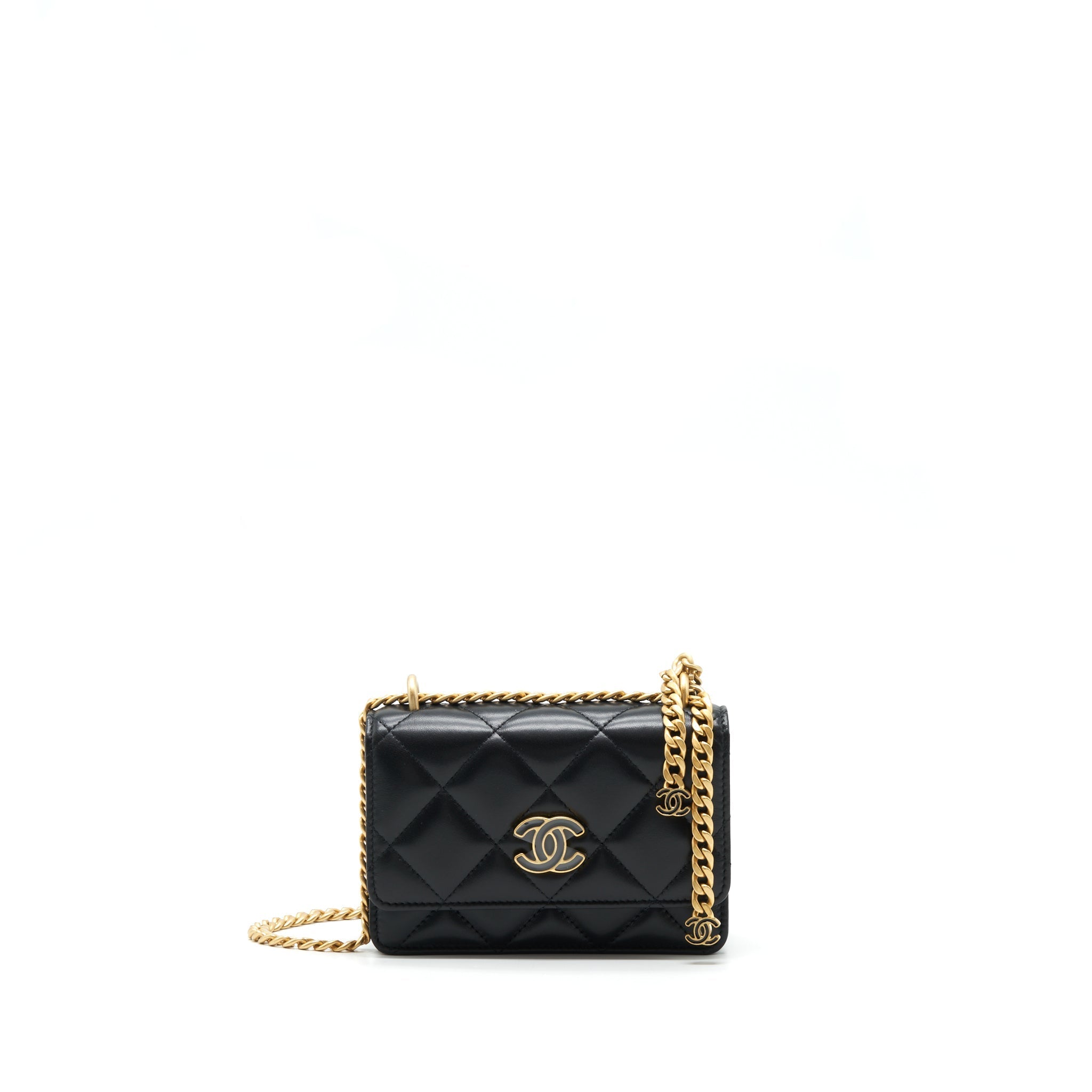 chanel-22p-seasonal-mini-flap-bag-lambskin-black-with-gold-black-hardware