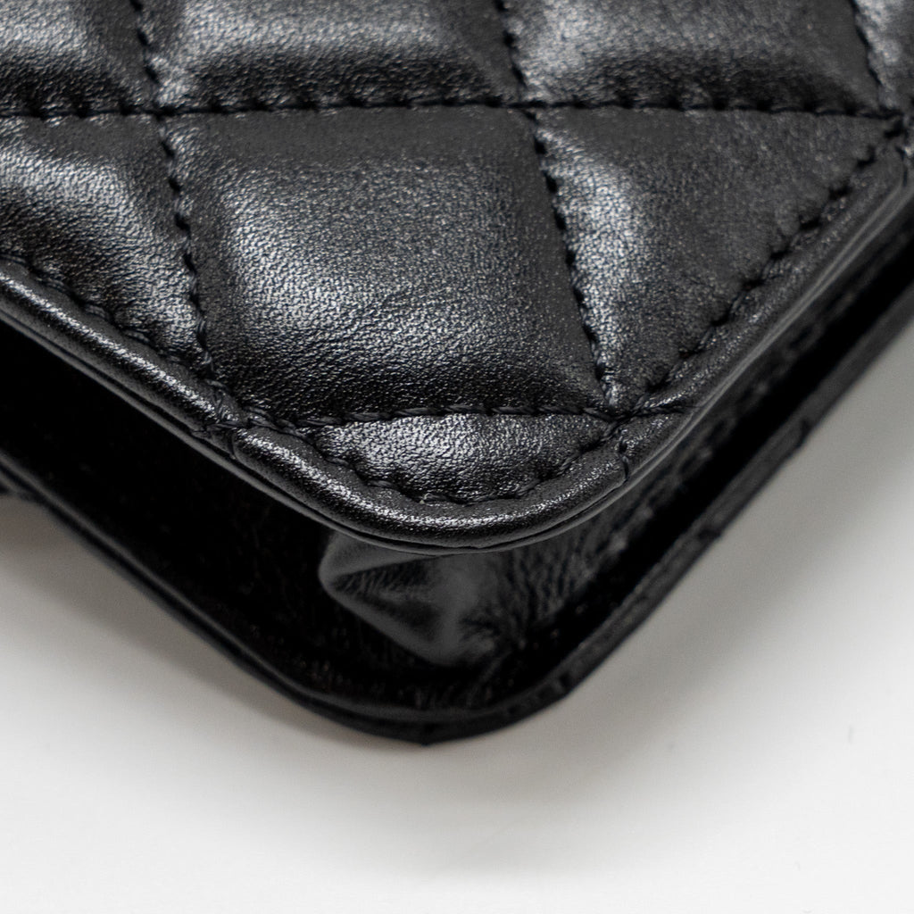 chanel-maxi-pearl-clutch-with-chain-lambskin-black-lghw