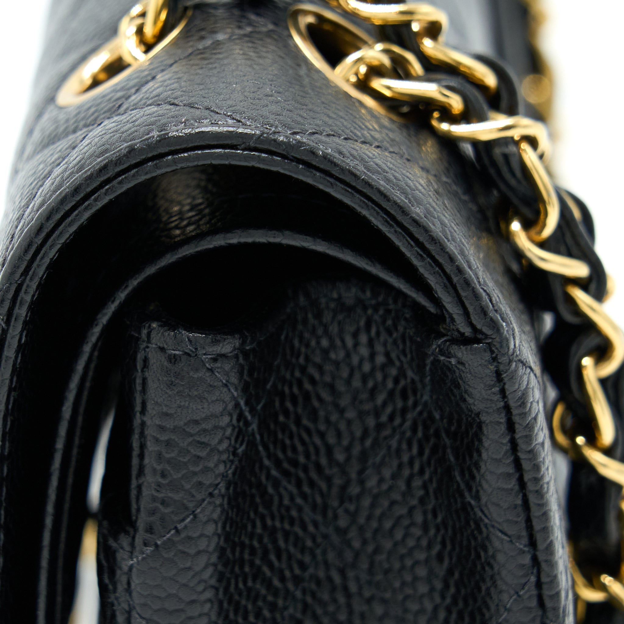 chanel-classic-double-flap-bag-caviar-black-ghw-1