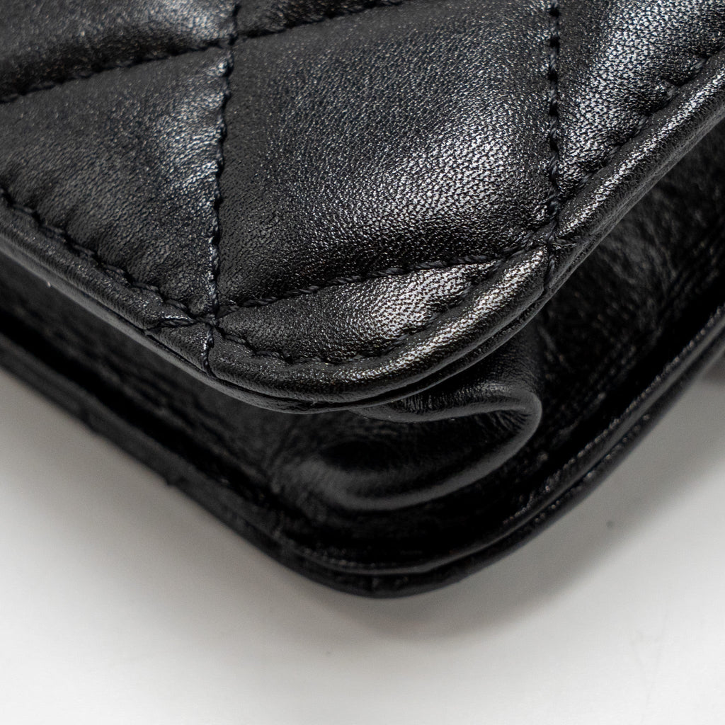 chanel-maxi-pearl-clutch-with-chain-lambskin-black-lghw