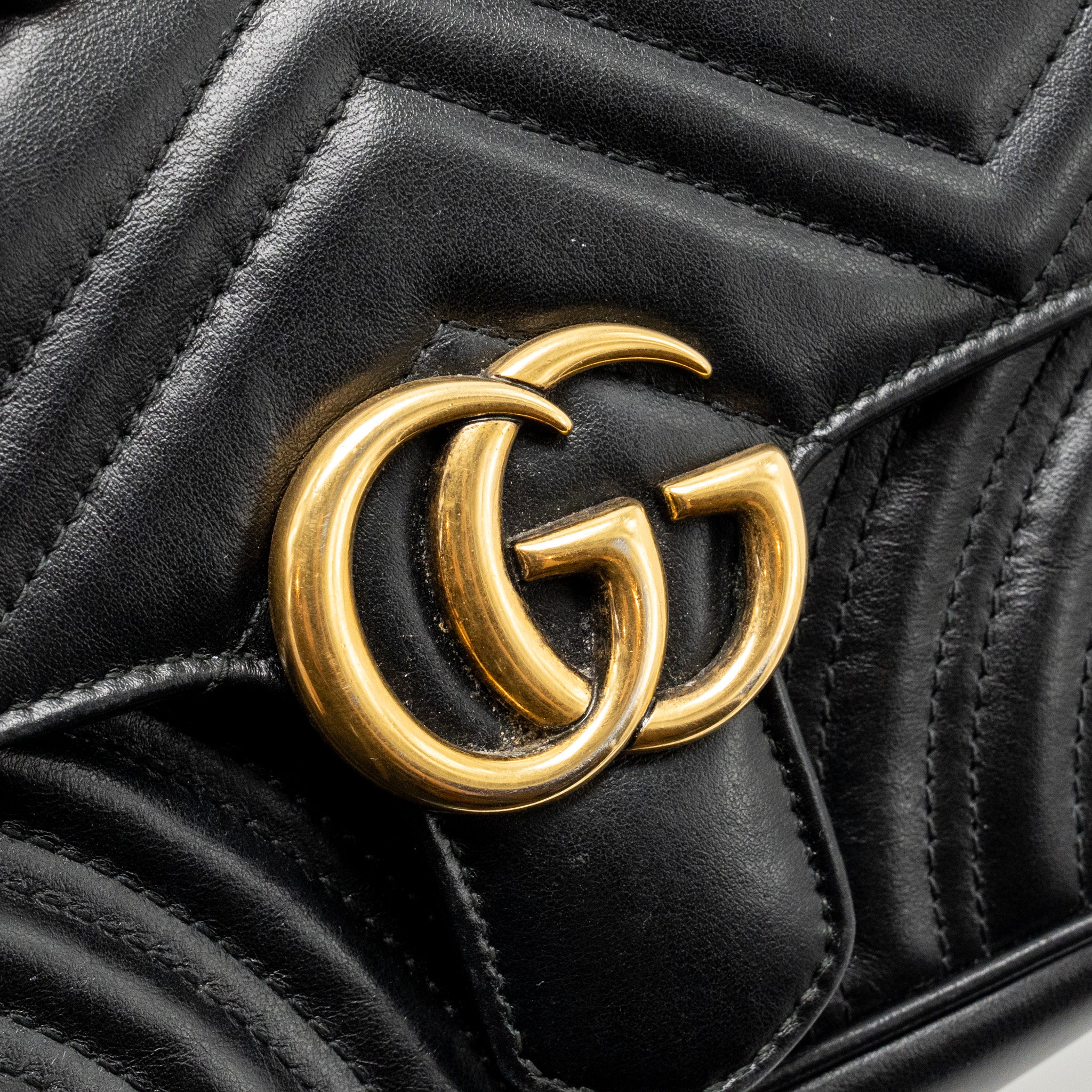 gucci-mini-gg-marmont-flap-bag-calfskin-black-ghw