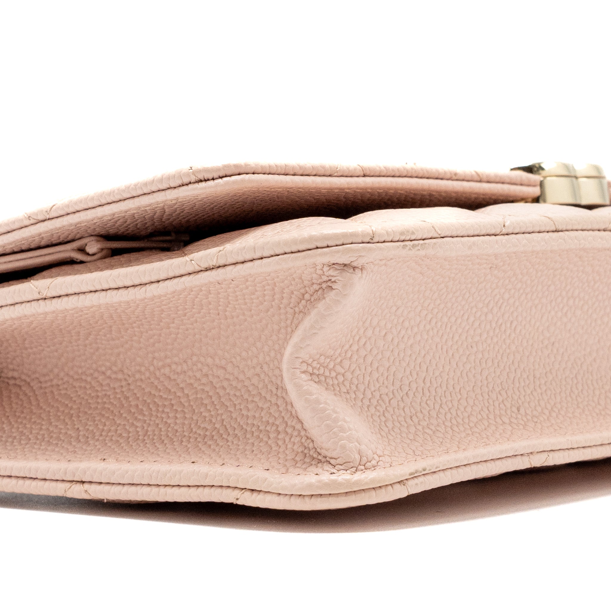 chanel-enamel-logo-quilted-wallet-on-chain-caviar-light-pink-lghw