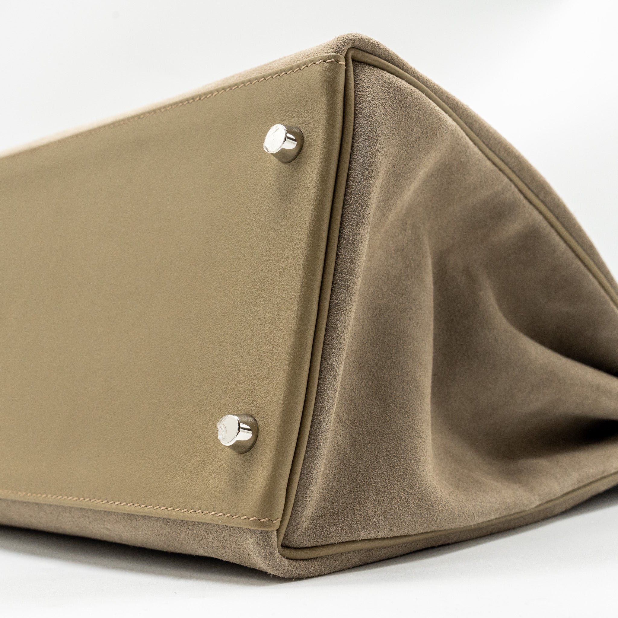 hermes-maxi-kelly-42-grizzly-swift-gris-caillou-beige-marfa-shw-stamp-w