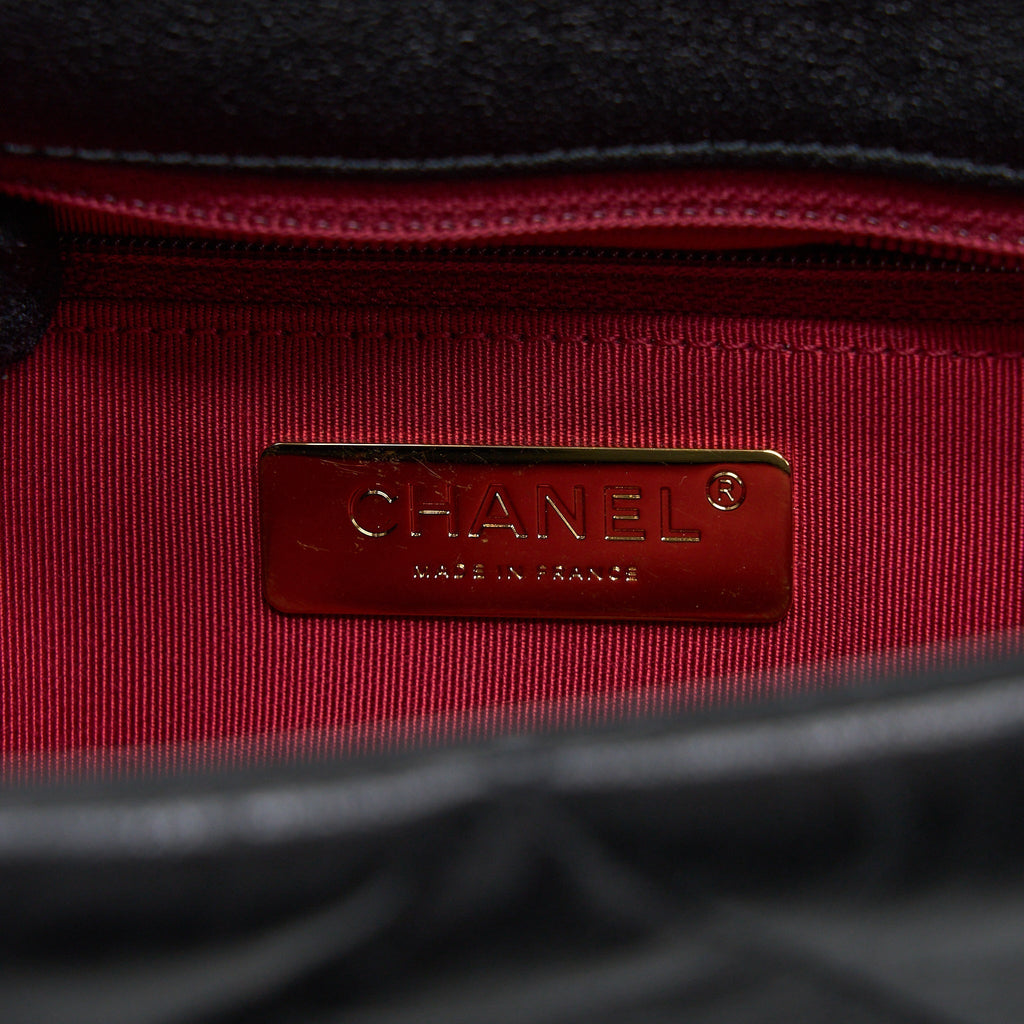 chanel-medium-19-bag-goatskin-black-multicoloured-hardware