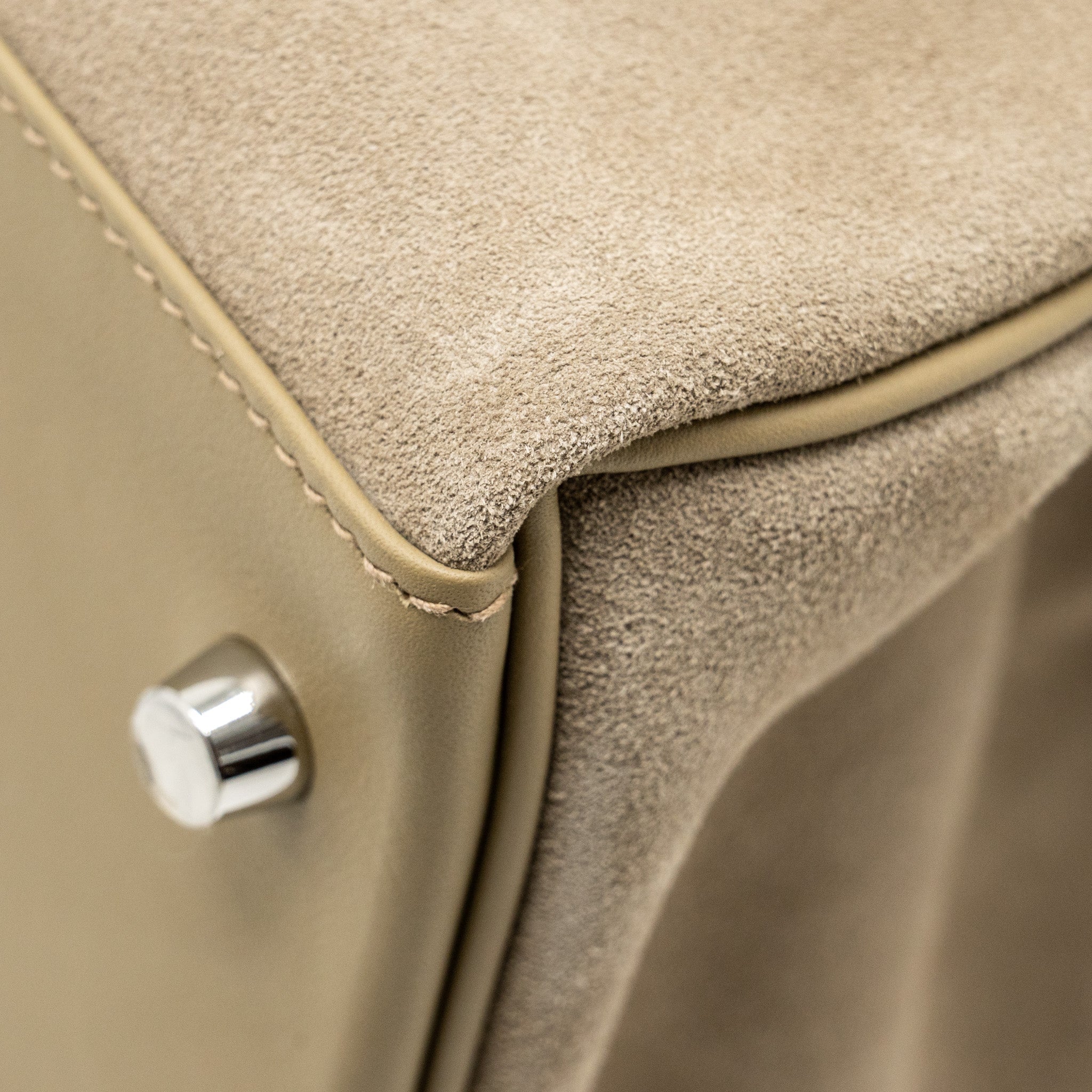 hermes-maxi-kelly-42-grizzly-swift-gris-caillou-beige-marfa-shw-stamp-w