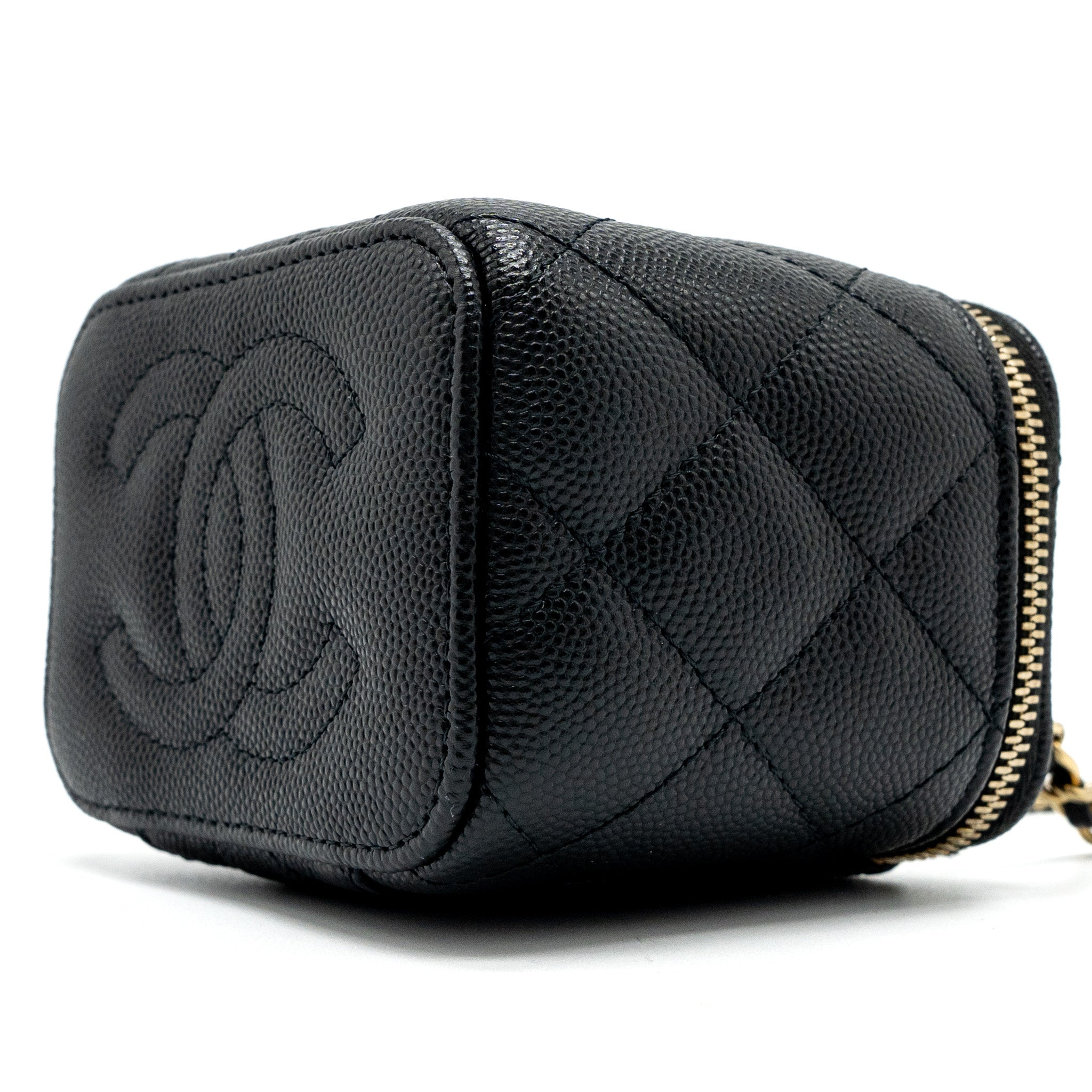 chanel-mini-vanity-with-chain-caviar-black-lghw-microchip-1