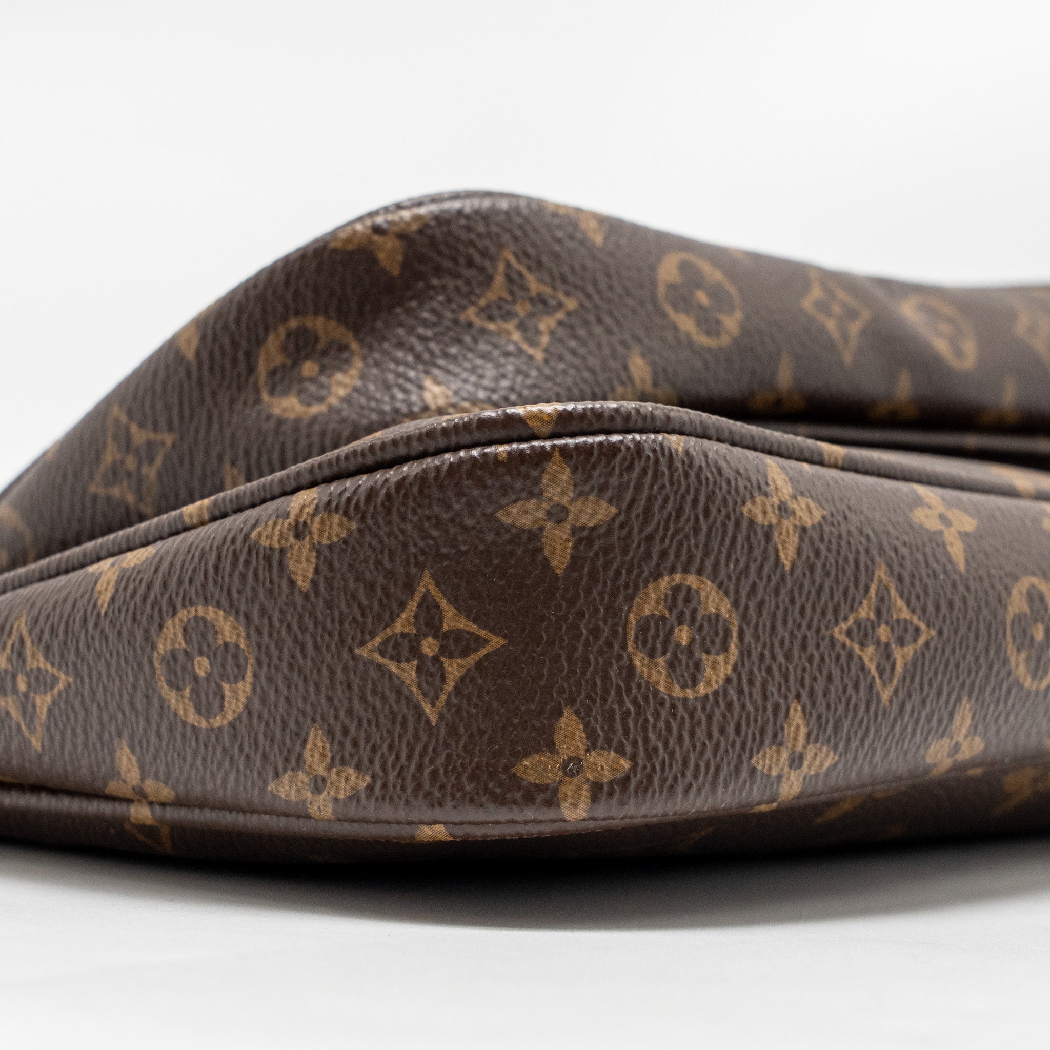 lv-monogram-1