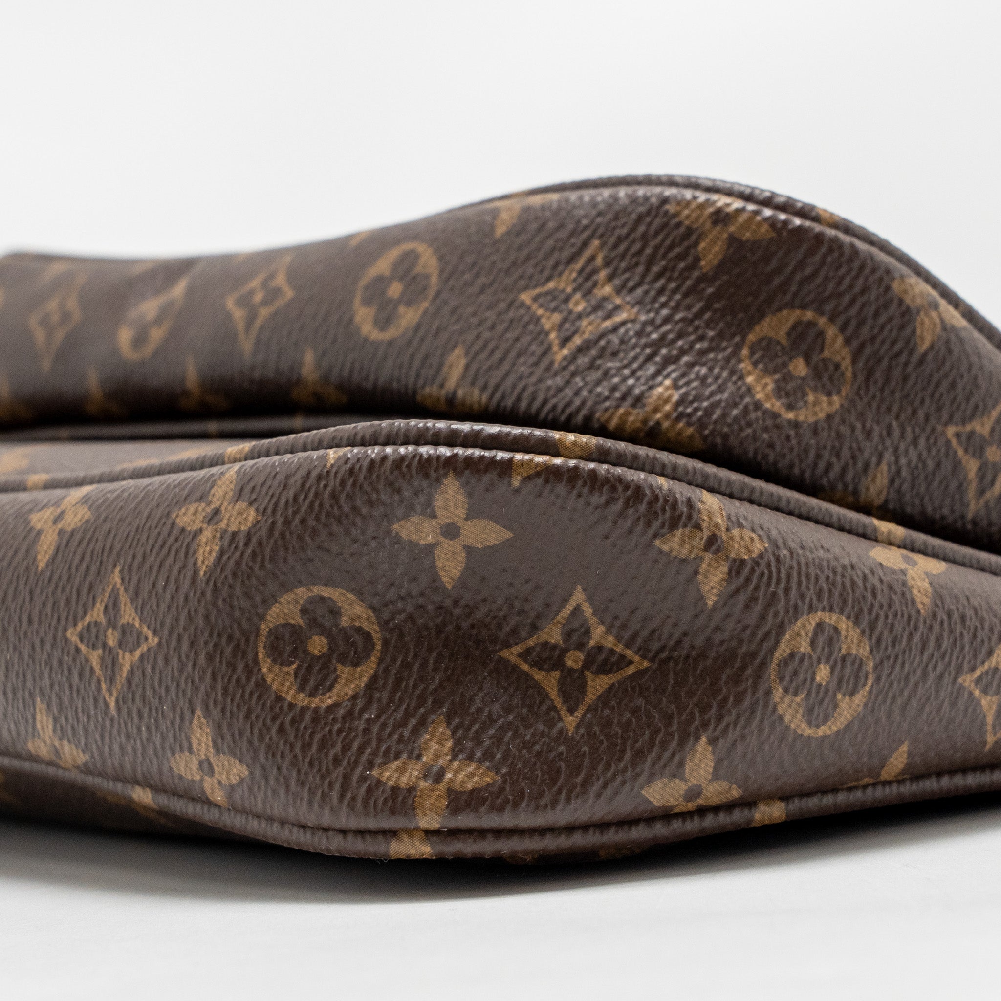 lv-monogram-1