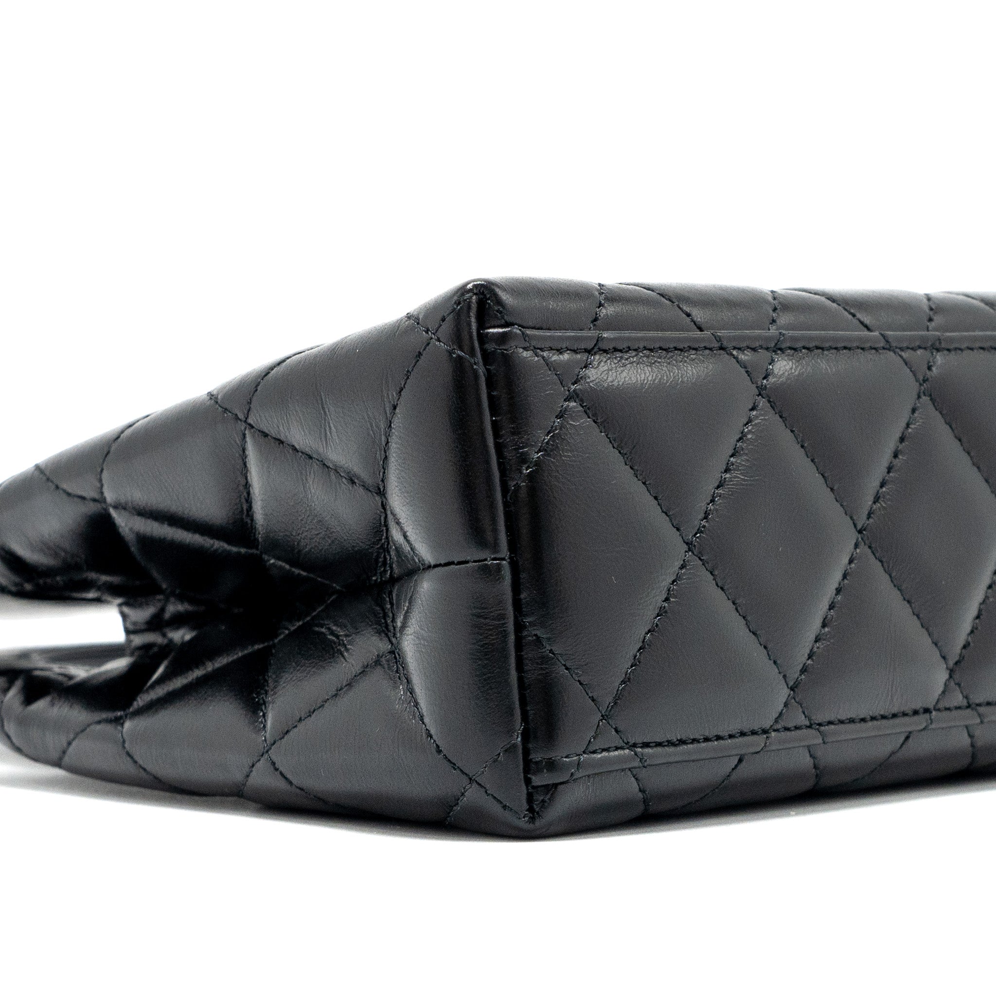 chanel-23k-kelly-bag-calfskin-black-ghw-microchip-1